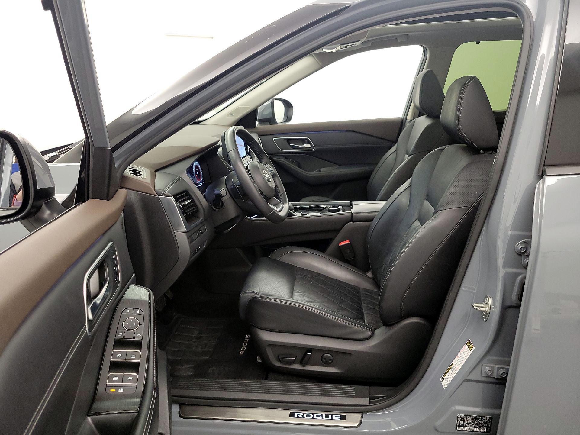 Thumbnail: 2023 Nissan Rogue - 11