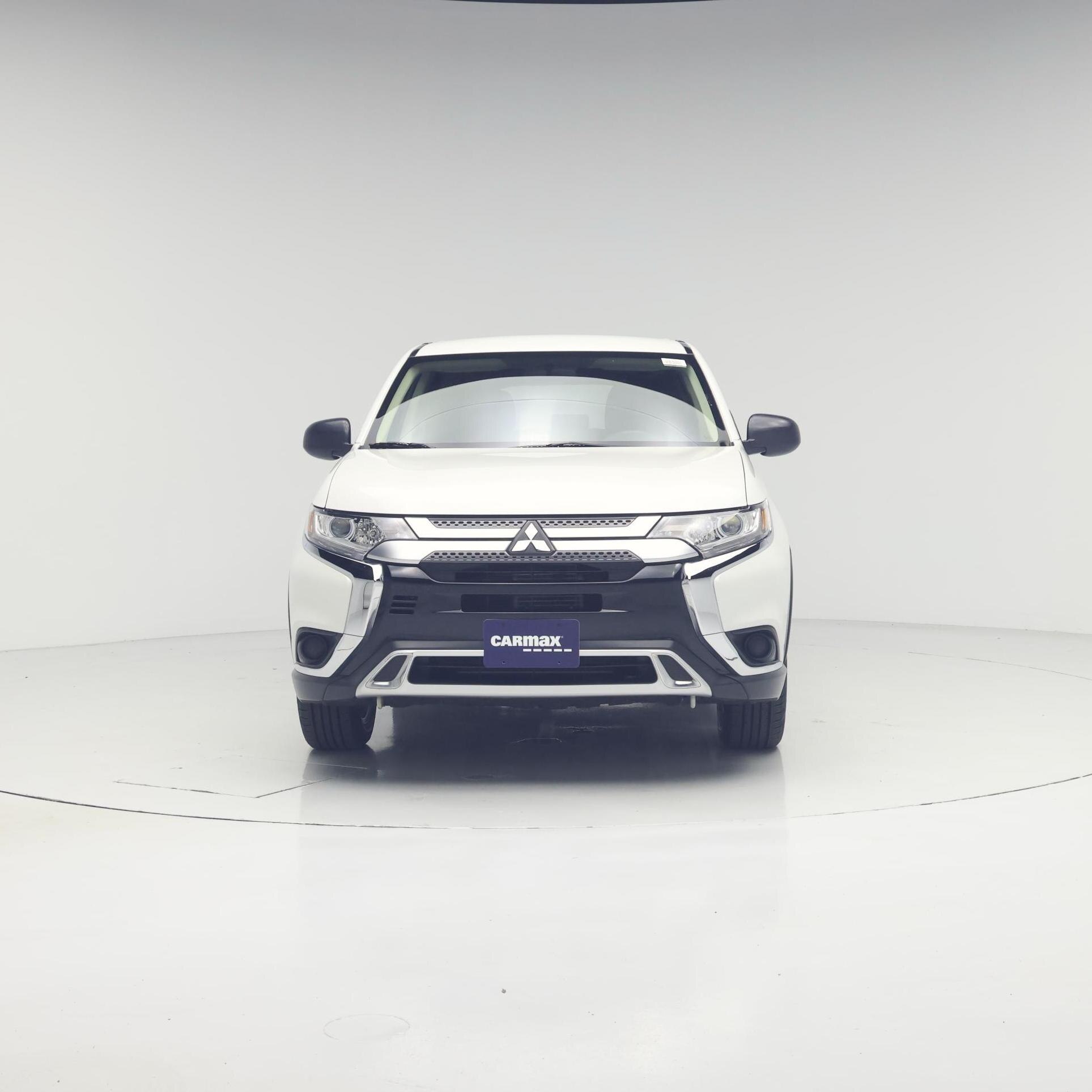 Thumbnail: 2020 Mitsubishi Outlander - 5