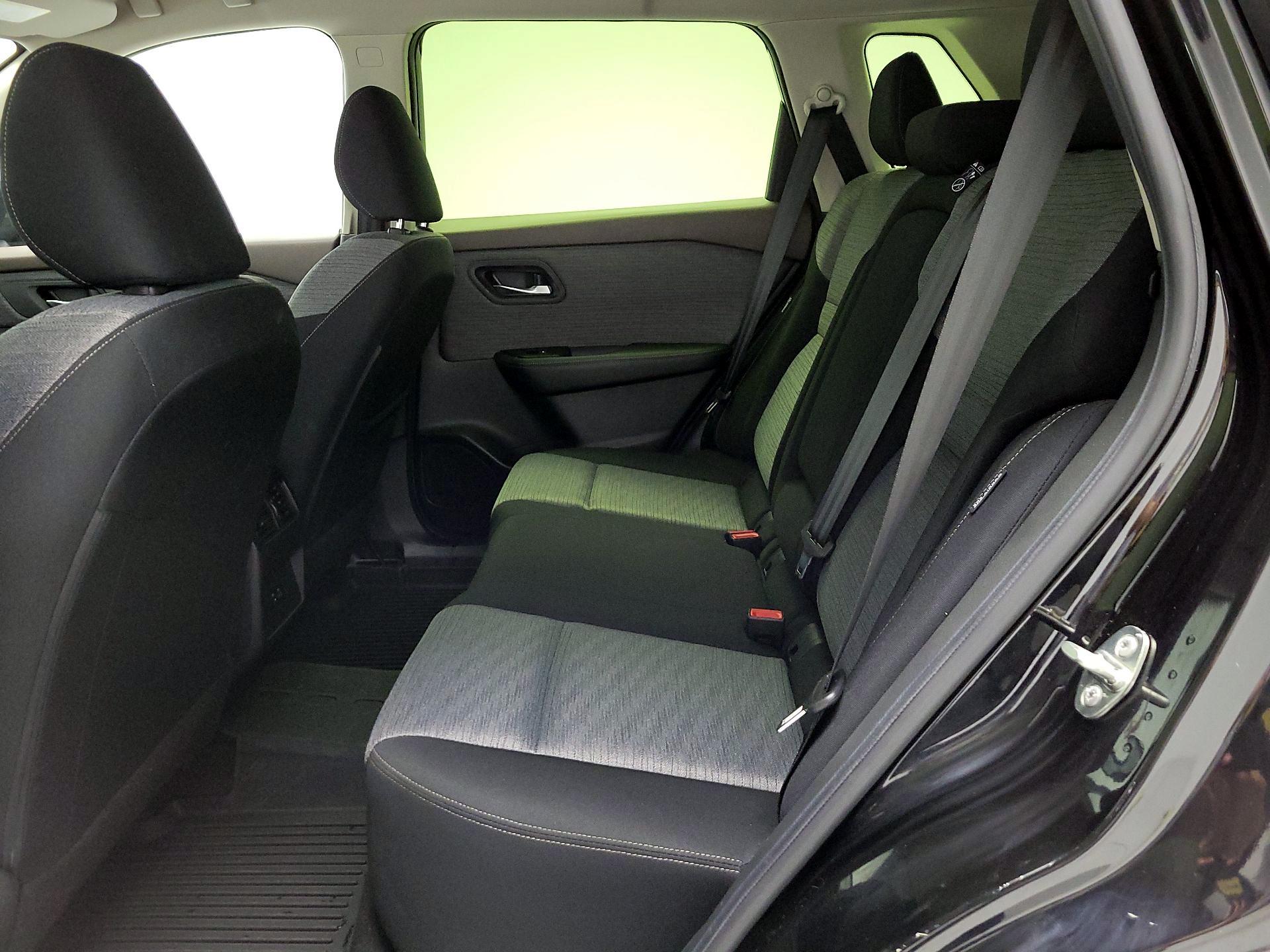 Thumbnail: 2023 Nissan Rogue - 19