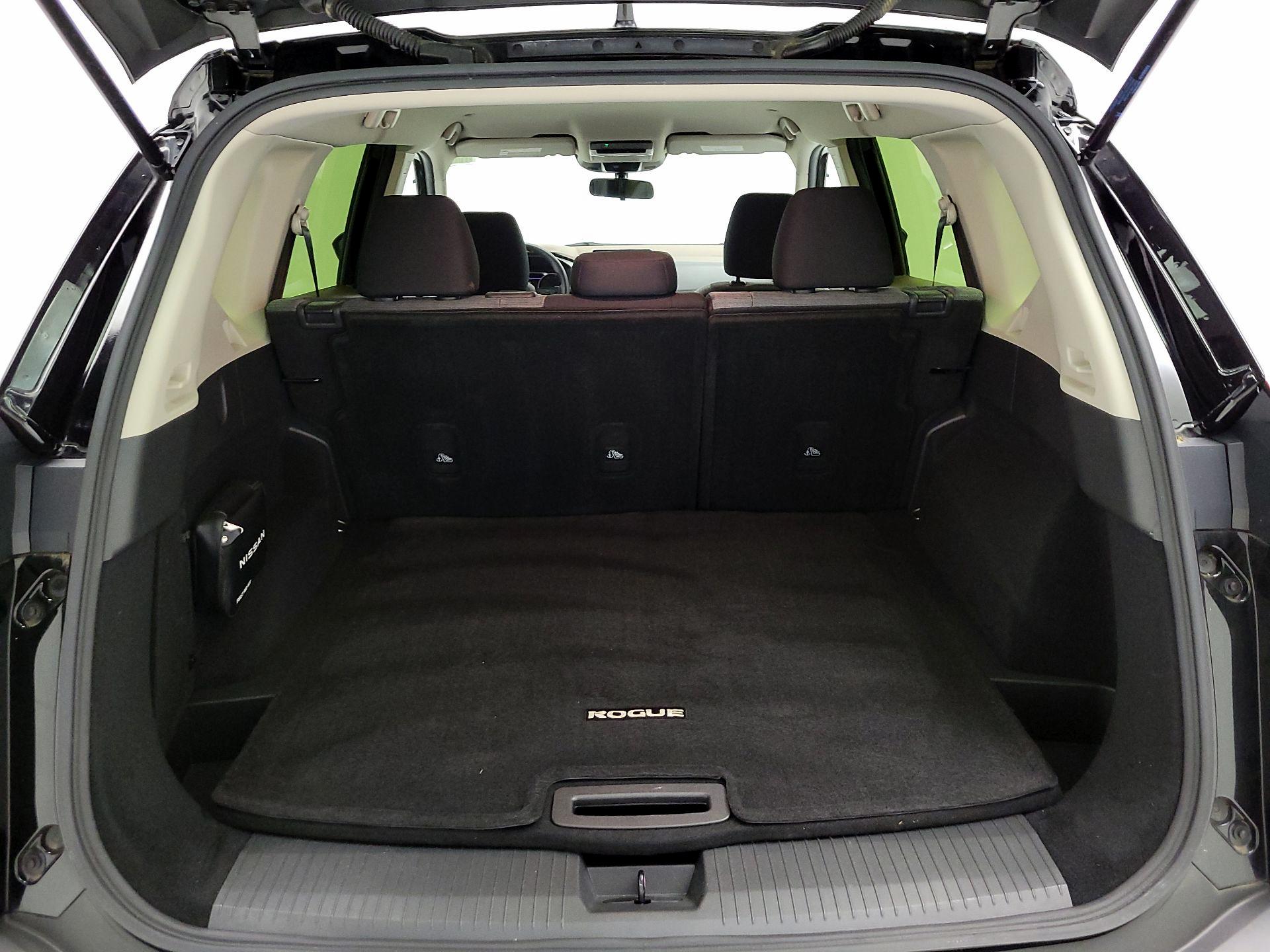 Thumbnail: 2023 Nissan Rogue - 20