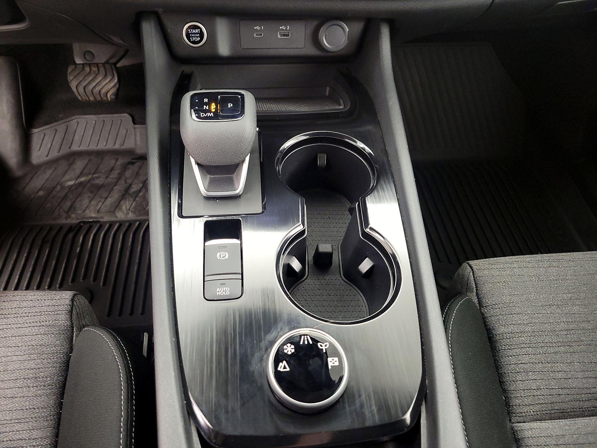 Thumbnail: 2023 Nissan Rogue - 17