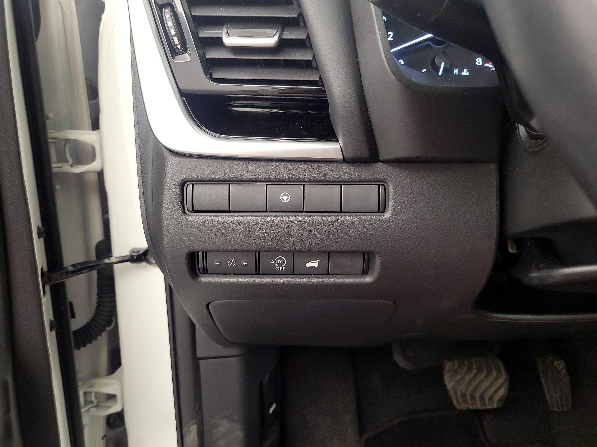 Thumbnail: 2023 Nissan Rogue - 13