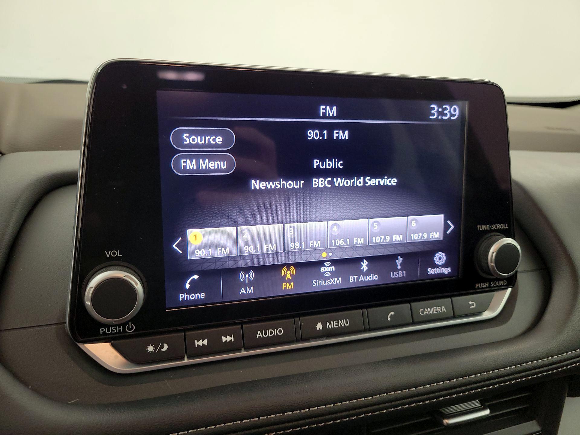 Thumbnail: 2023 Nissan Rogue - 15