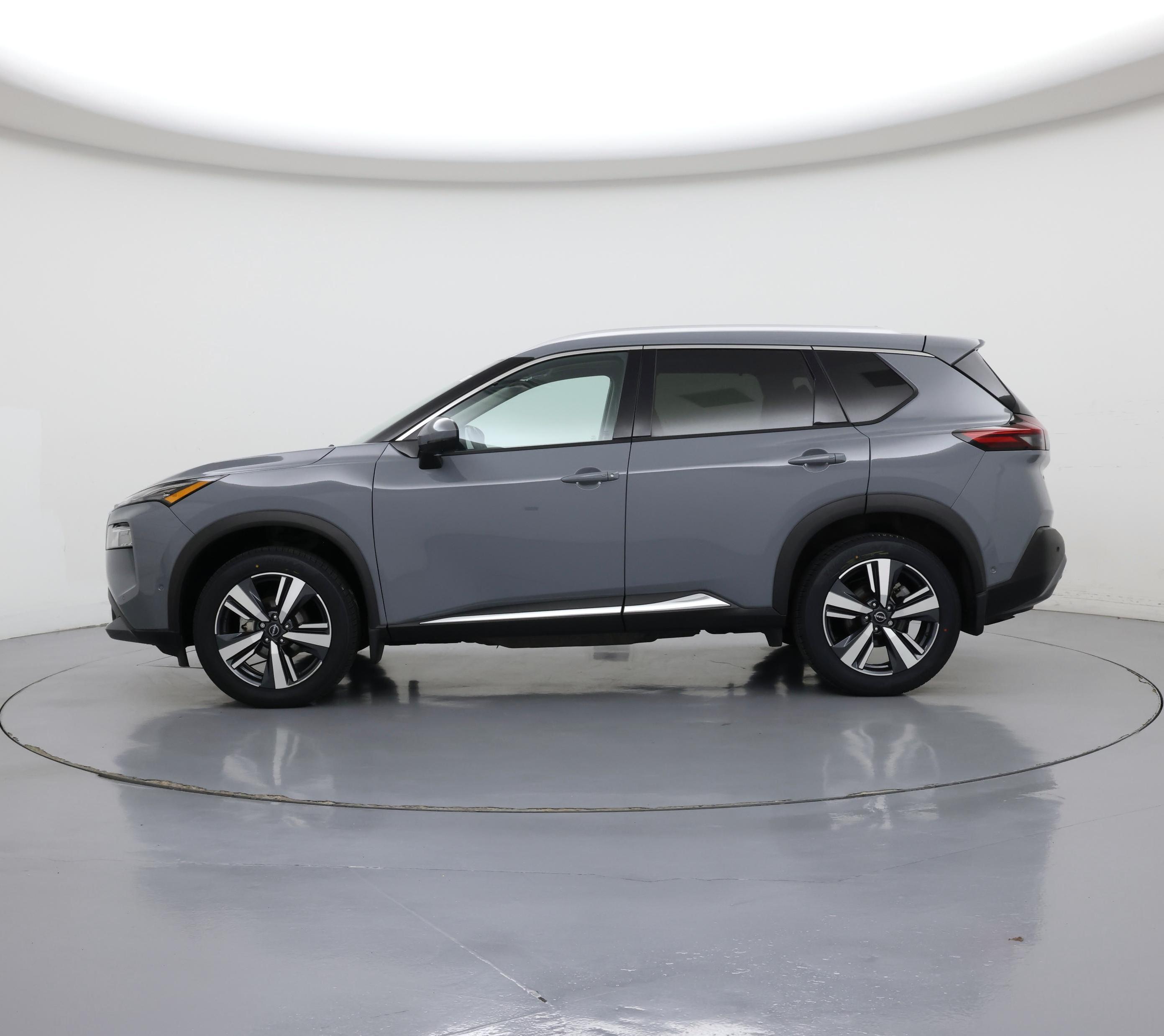 Thumbnail: 2023 Nissan Rogue - 3