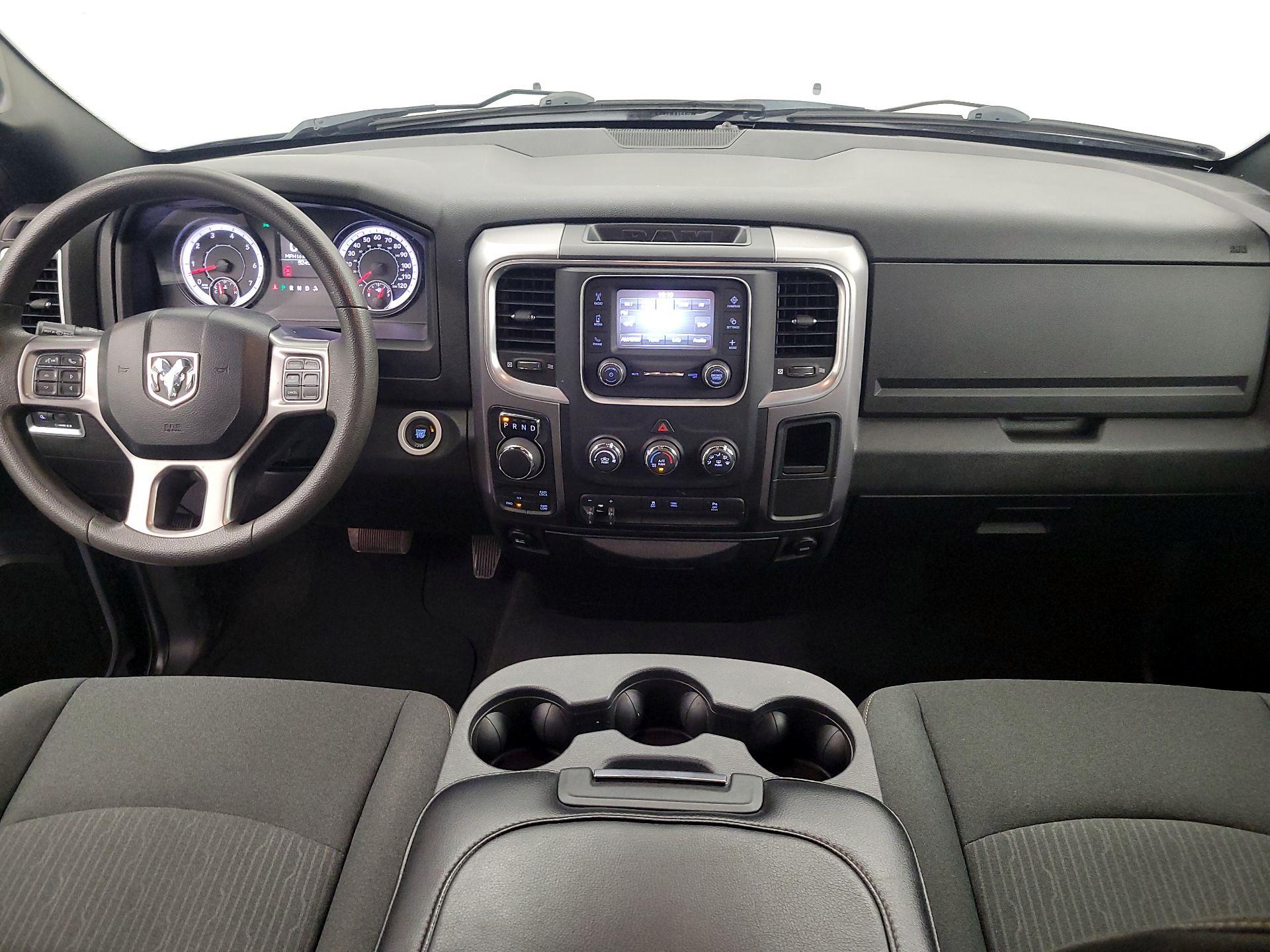 Thumbnail: 2021 RAM 1500 Classic - 9