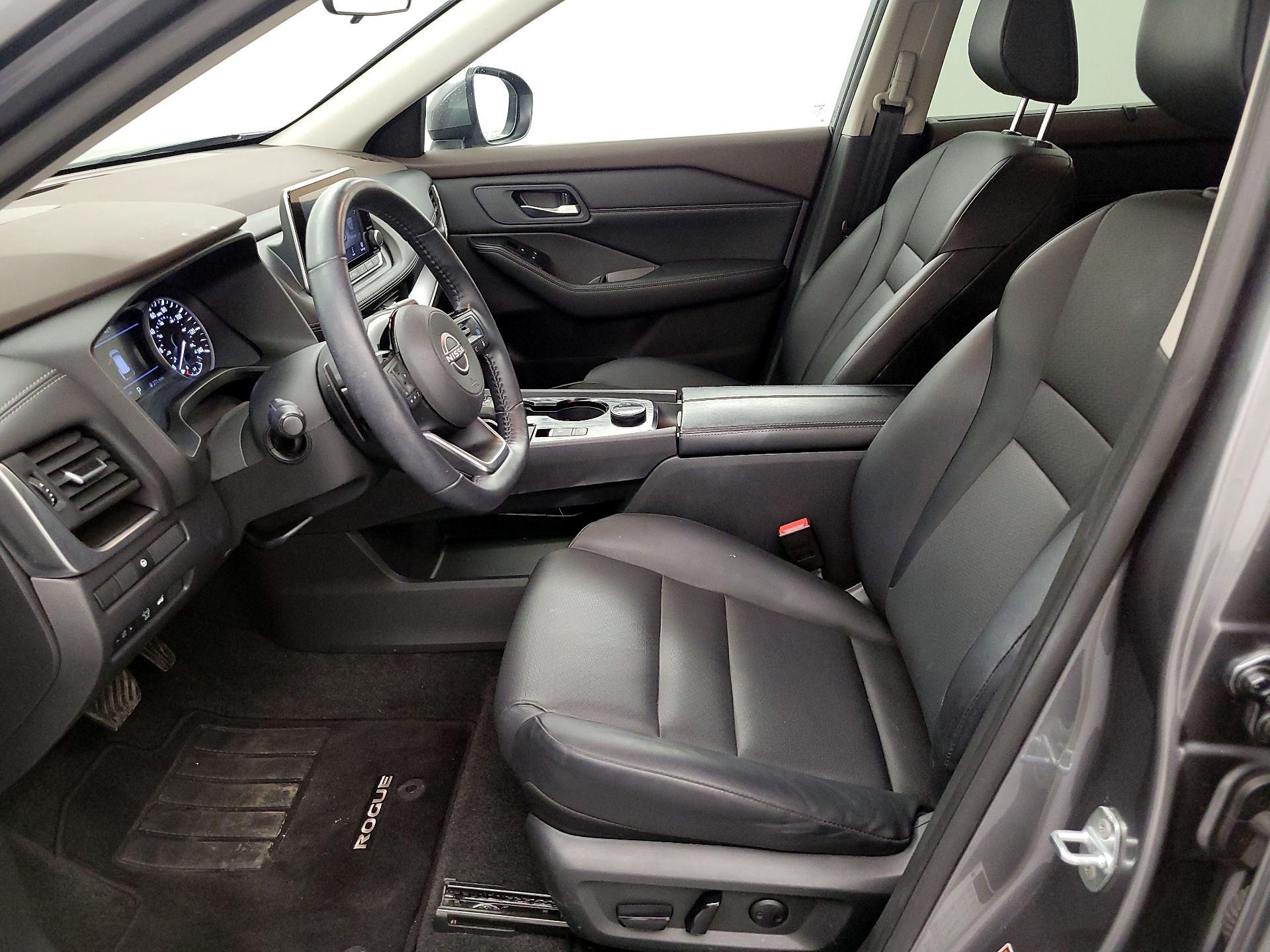 Thumbnail: 2023 Nissan Rogue - 11