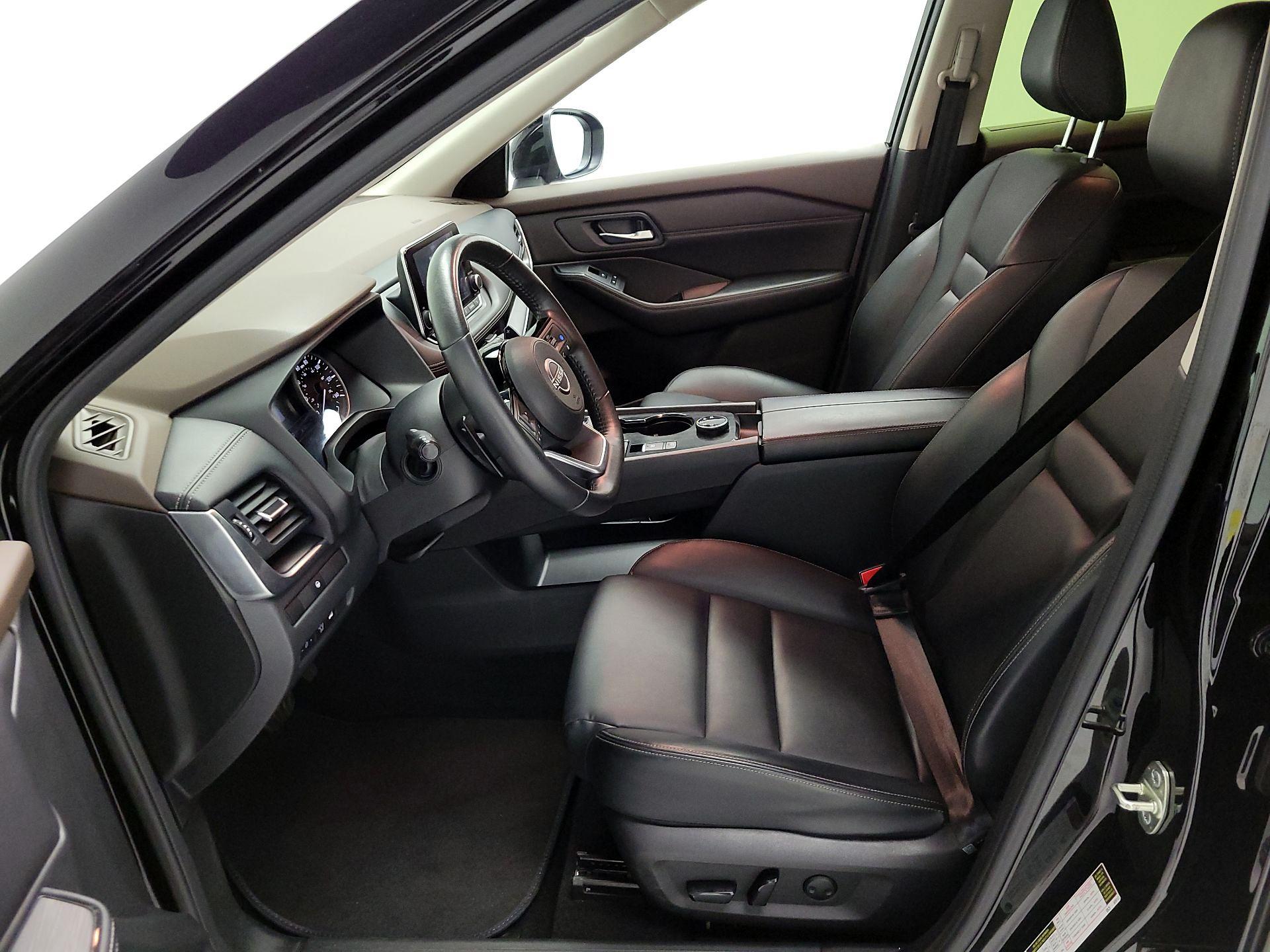 Thumbnail: 2023 Nissan Rogue - 11