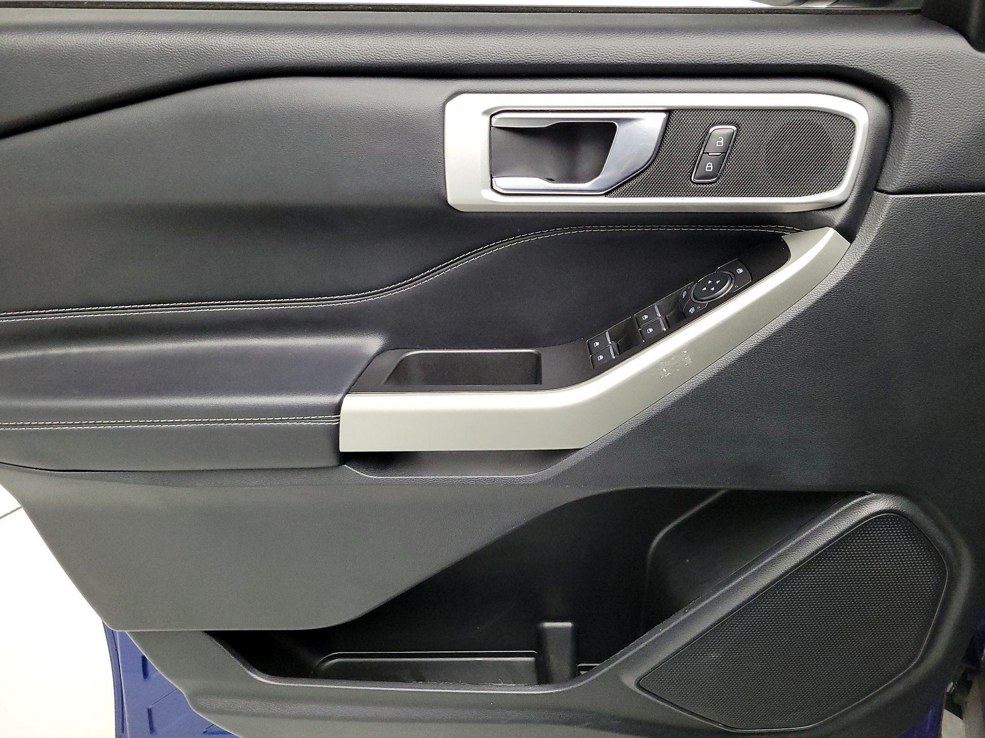 Thumbnail: 2022 Ford Explorer - 12