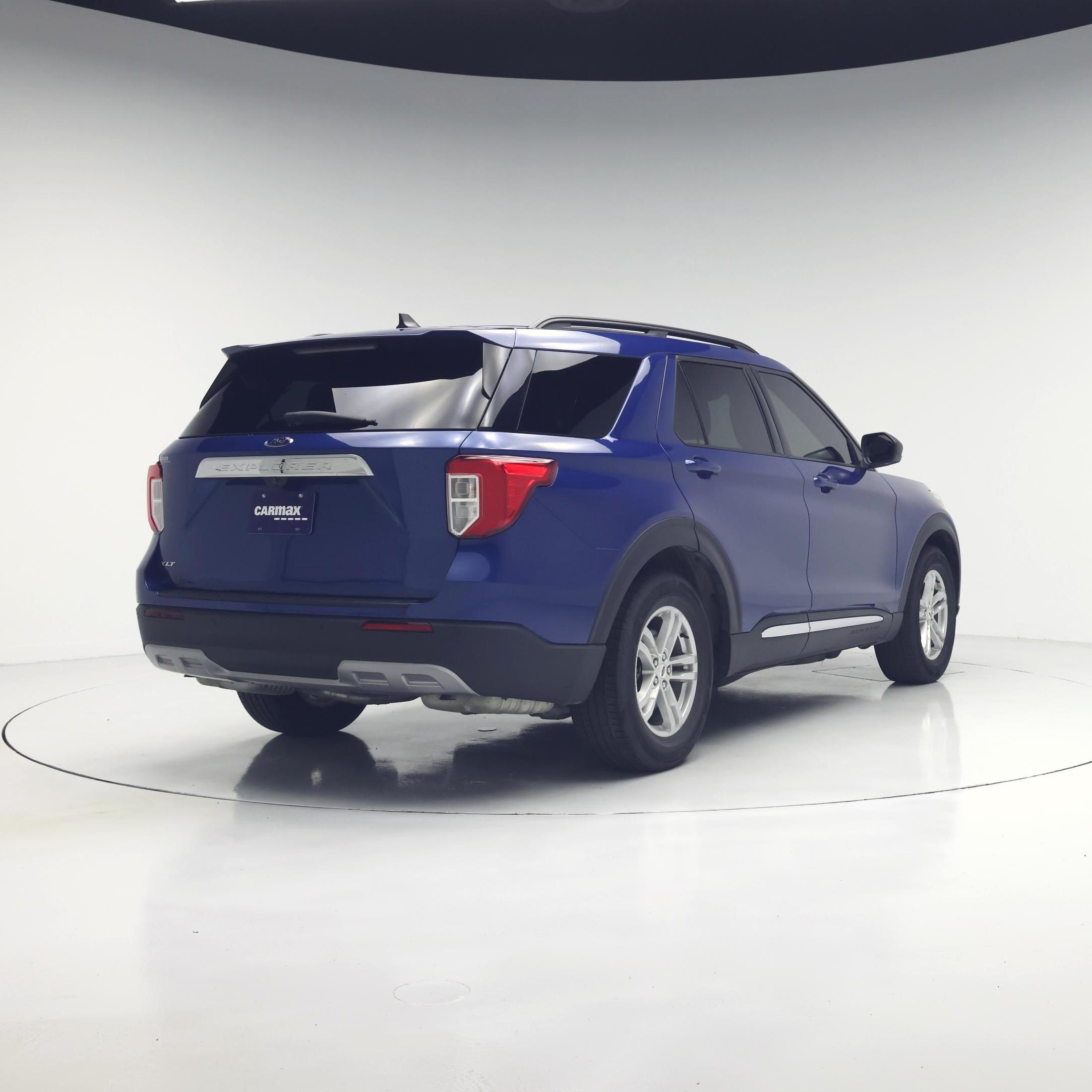 Thumbnail: 2022 Ford Explorer - 8