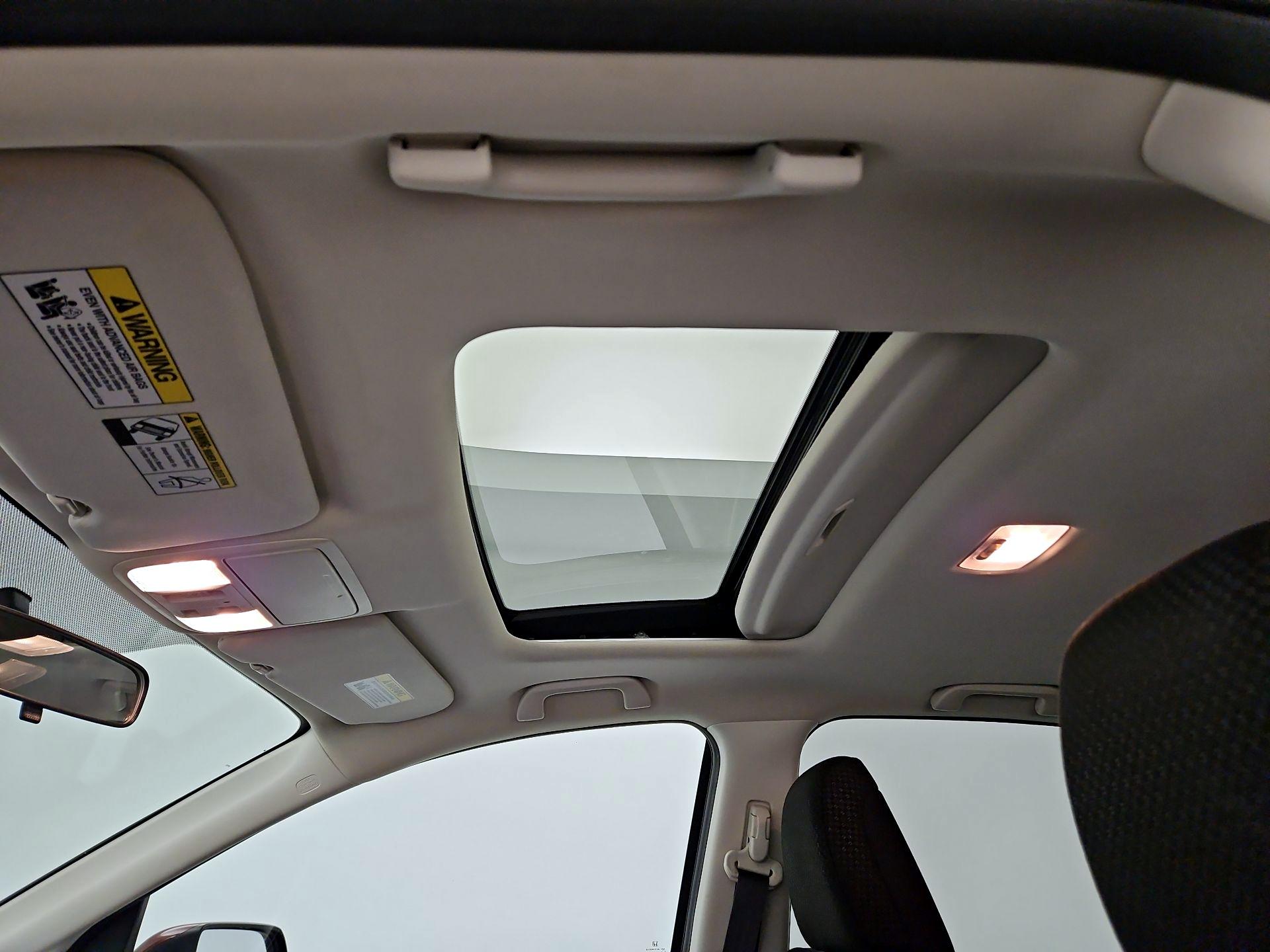 Thumbnail: 2016 Honda CR-V - 19