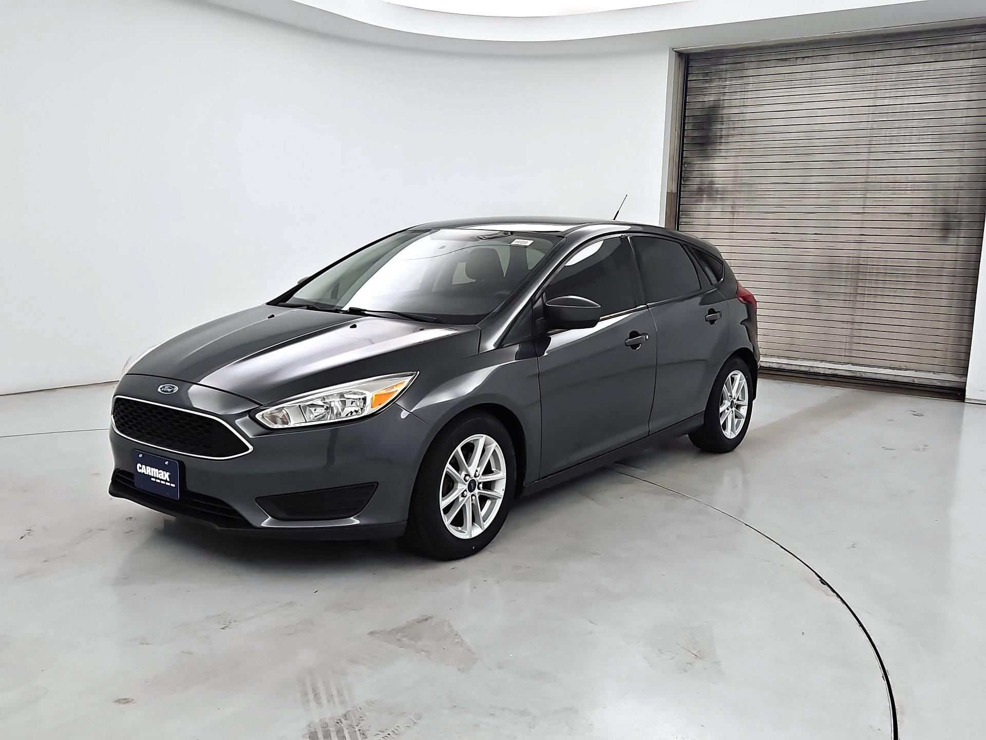 Thumbnail: 2018 Ford Focus - 3