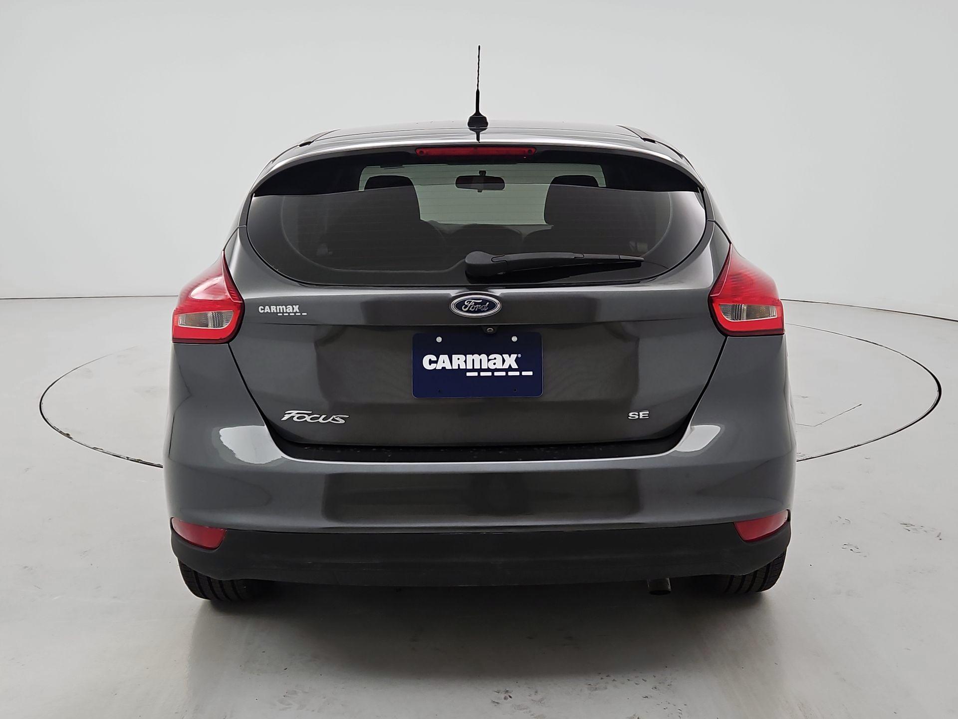 Thumbnail: 2018 Ford Focus - 6