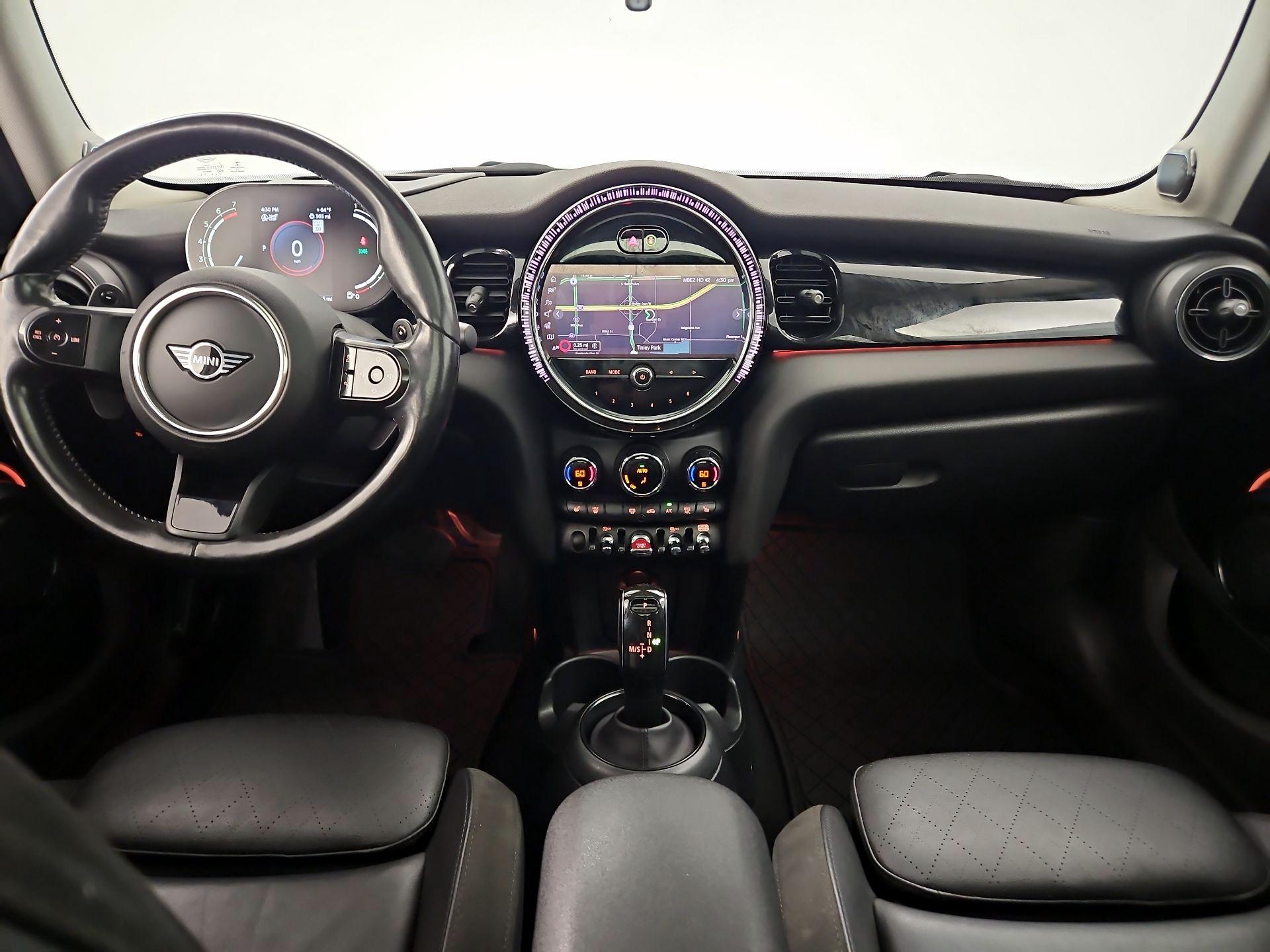 Thumbnail: 2022 MINI Cooper Hardtop - 9