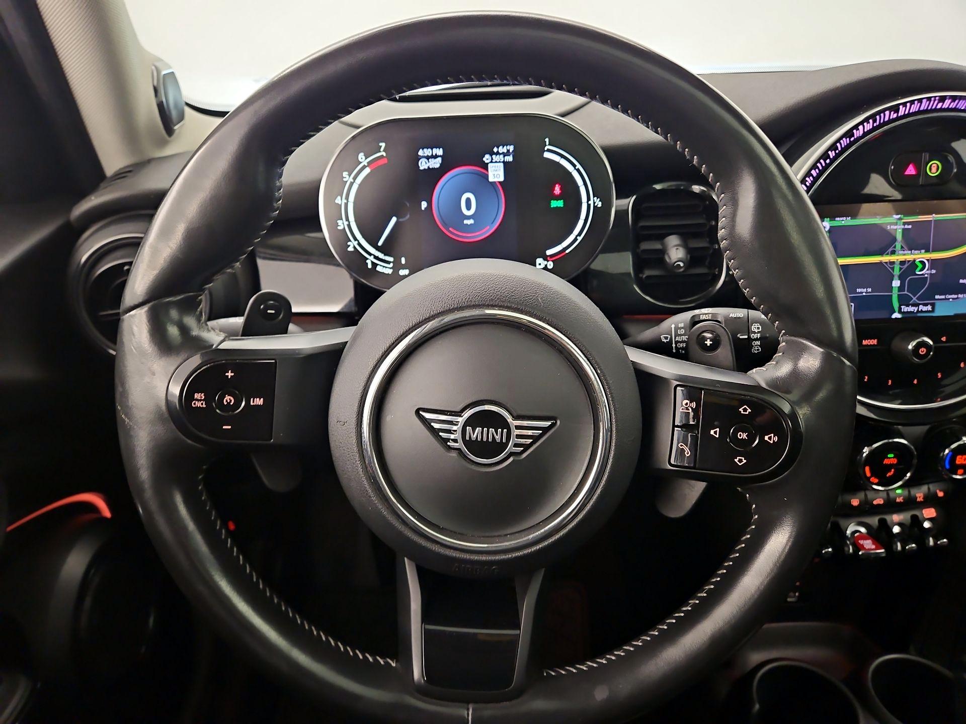 Thumbnail: 2022 MINI Cooper Hardtop - 10