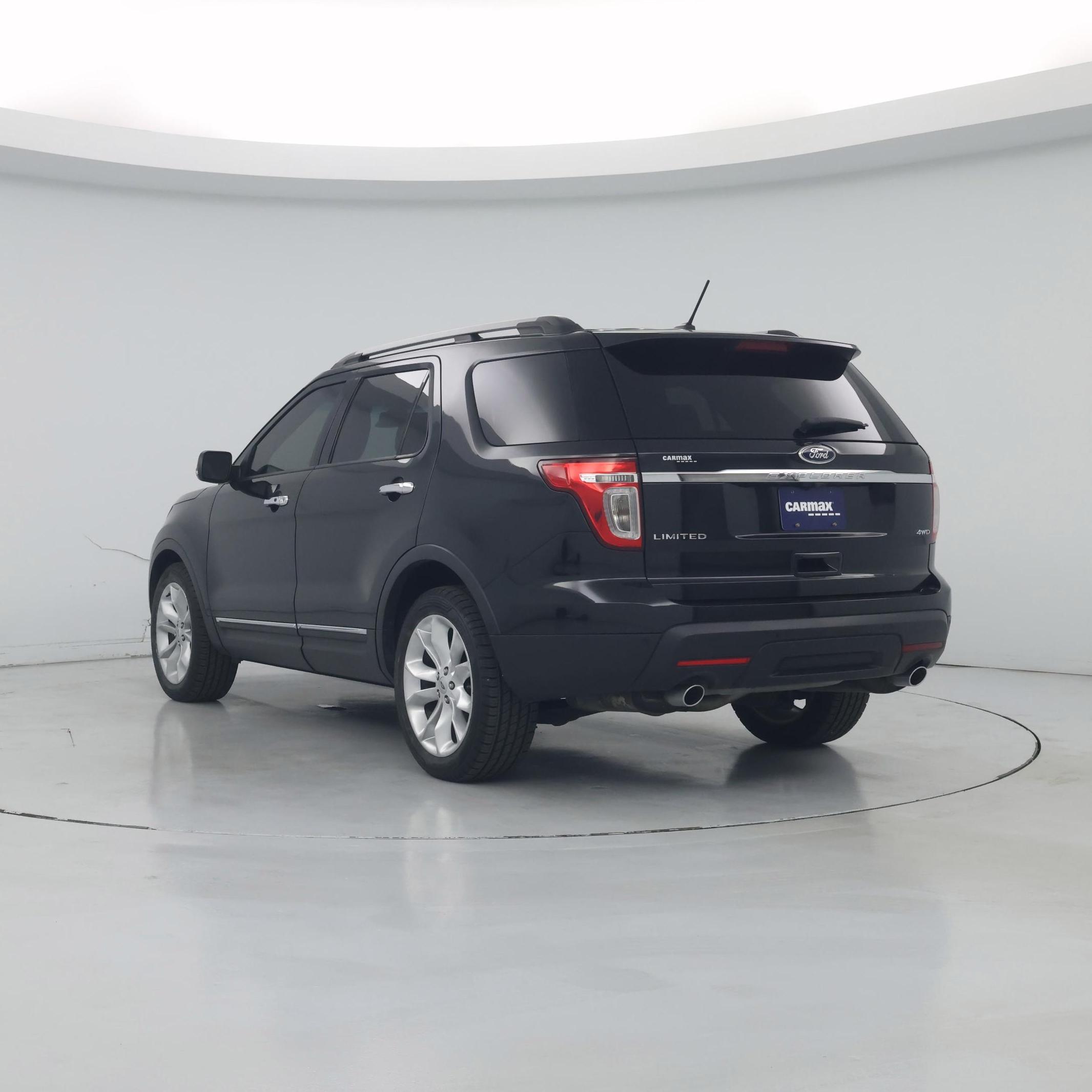 Thumbnail: 2014 Ford Explorer - 2