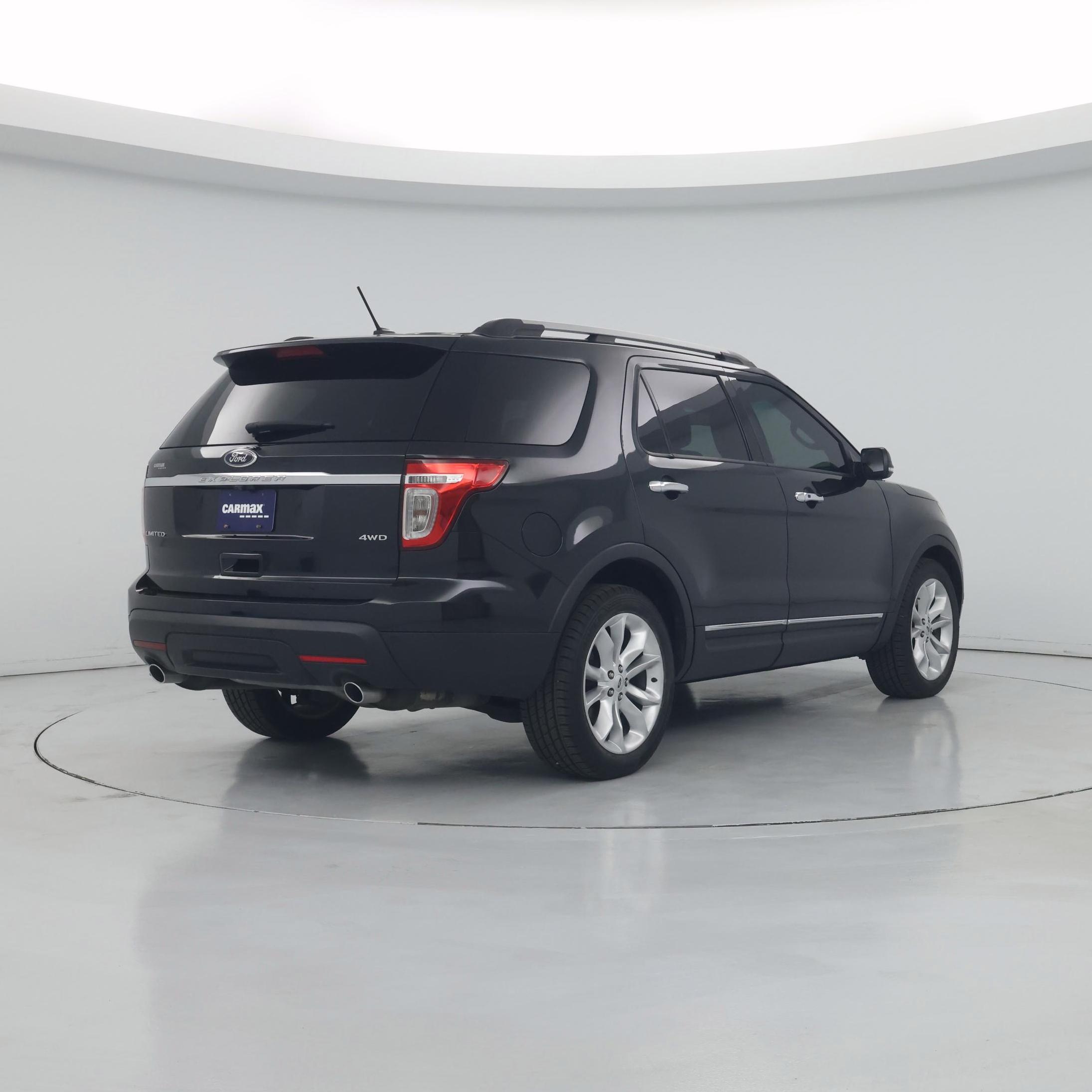 Thumbnail: 2014 Ford Explorer - 8