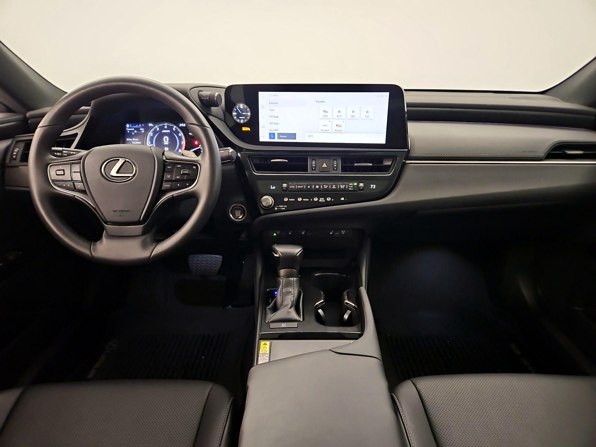 Thumbnail: 2023 Lexus ES - 9