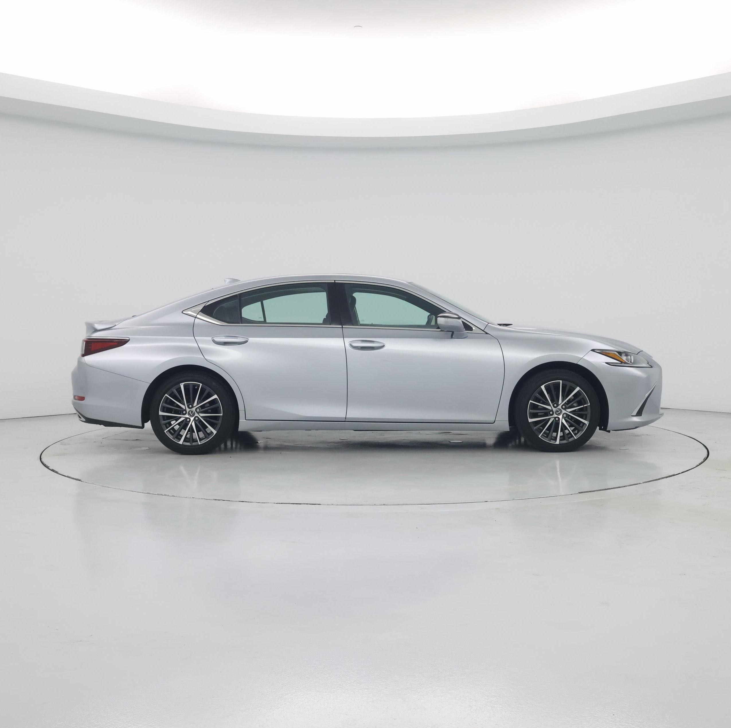 Thumbnail: 2023 Lexus ES - 7