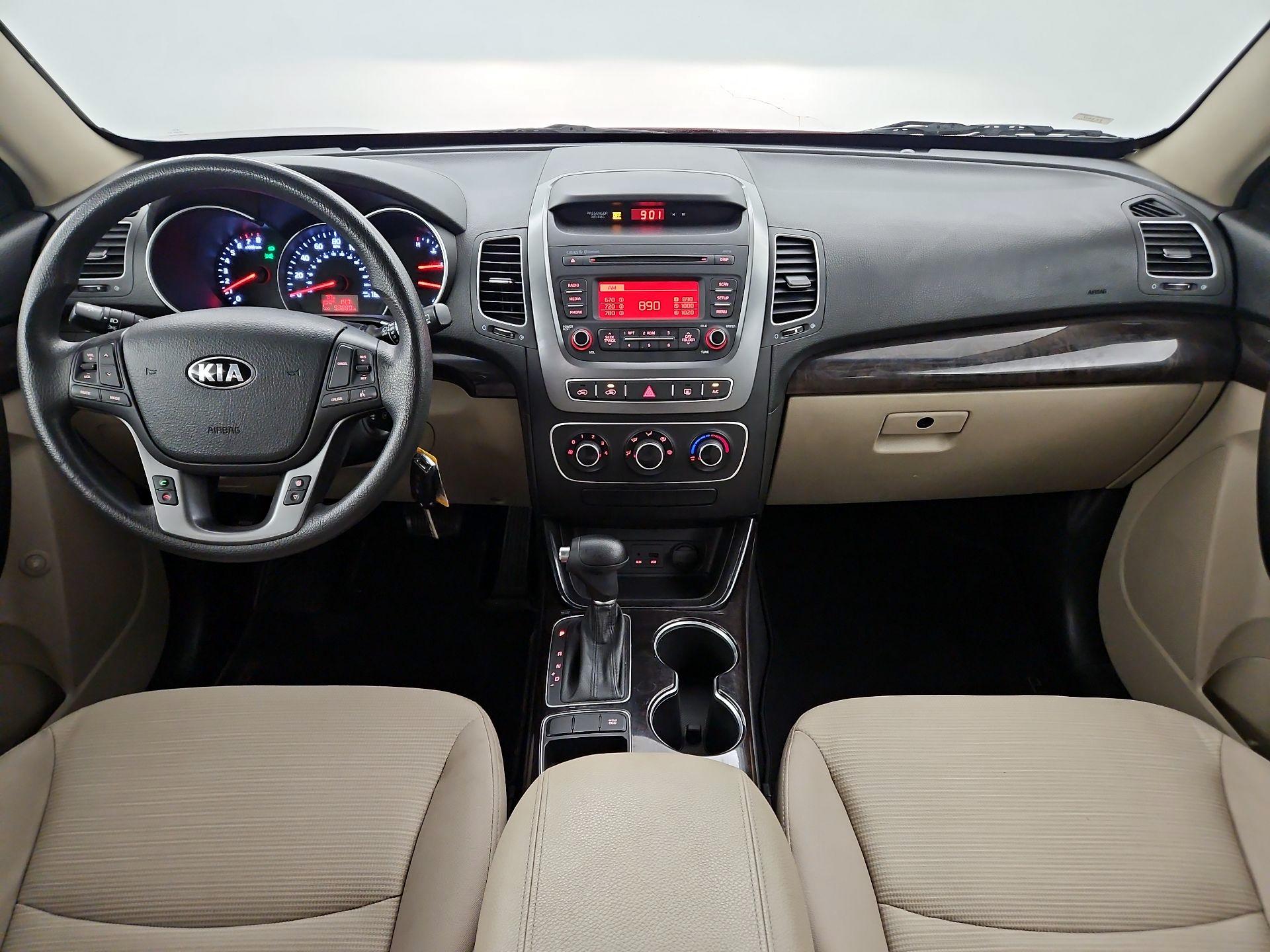 Thumbnail: 2015 Kia Sorento - 8