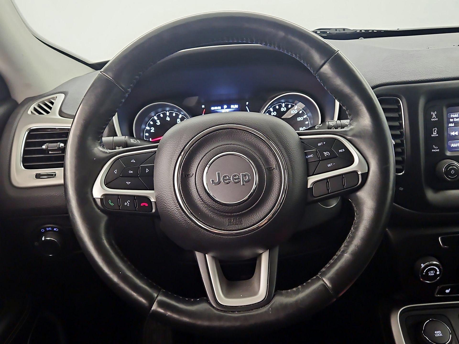Thumbnail: 2018 Jeep Compass - 10