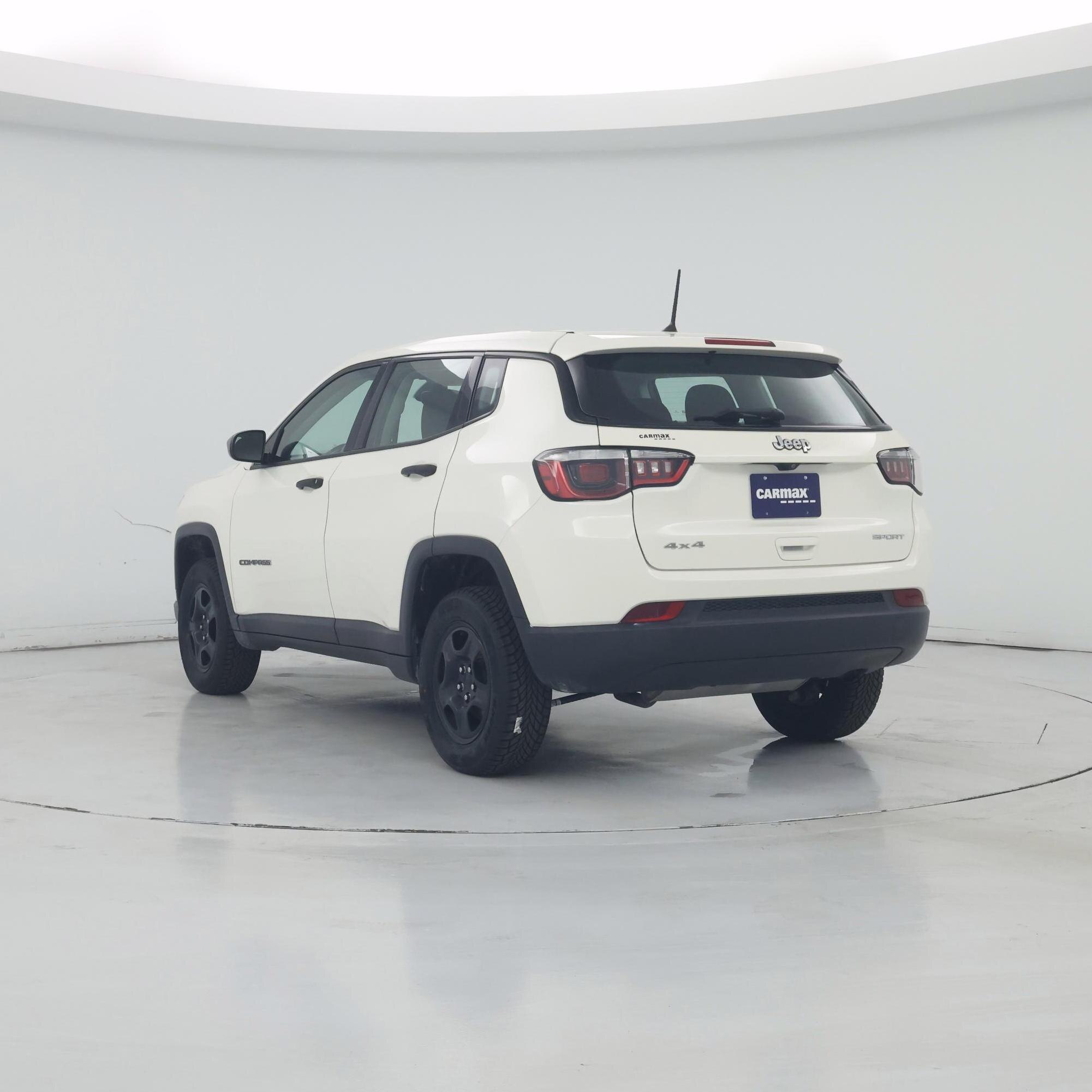 Thumbnail: 2018 Jeep Compass - 2