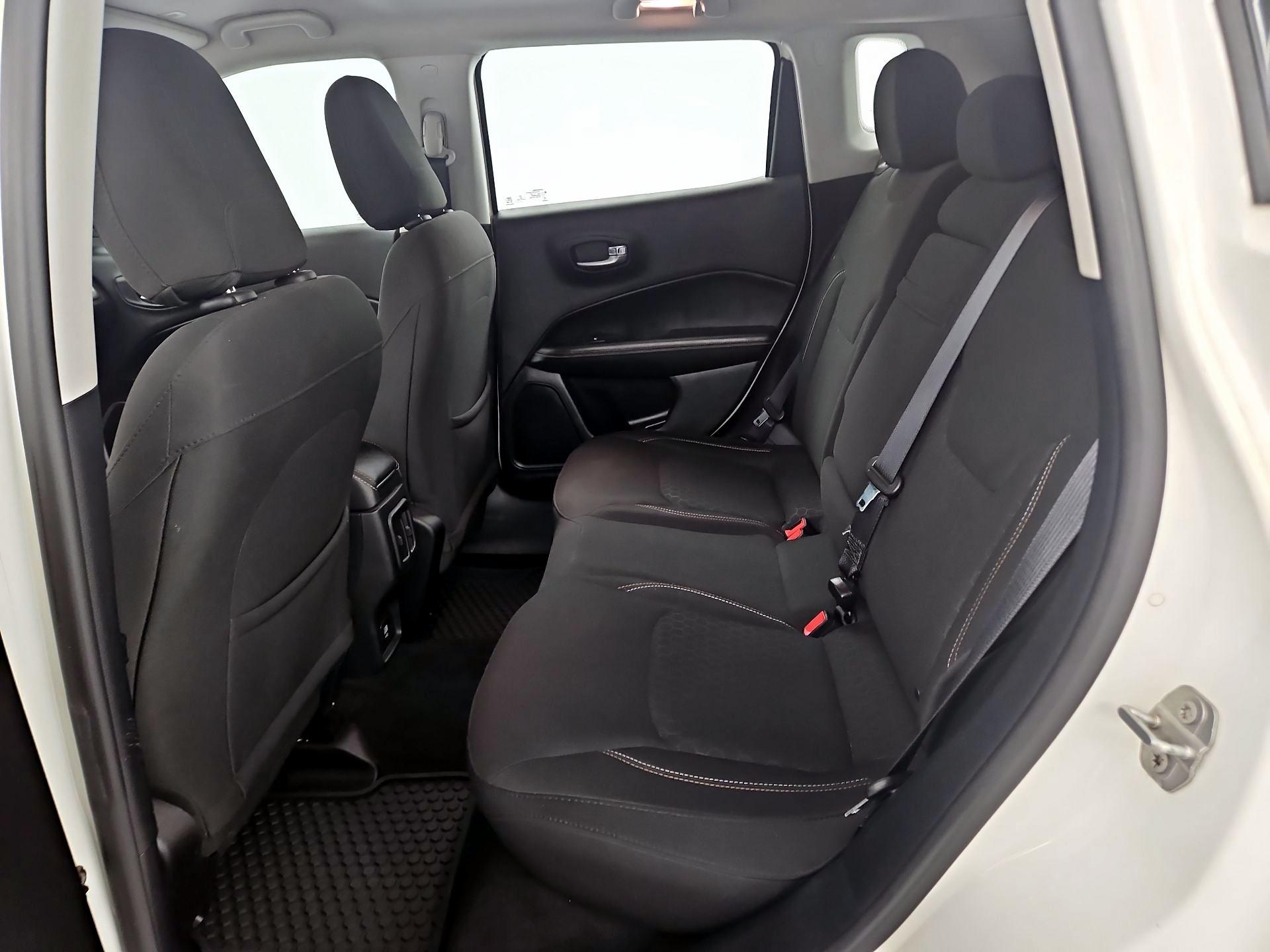 Thumbnail: 2018 Jeep Compass - 19