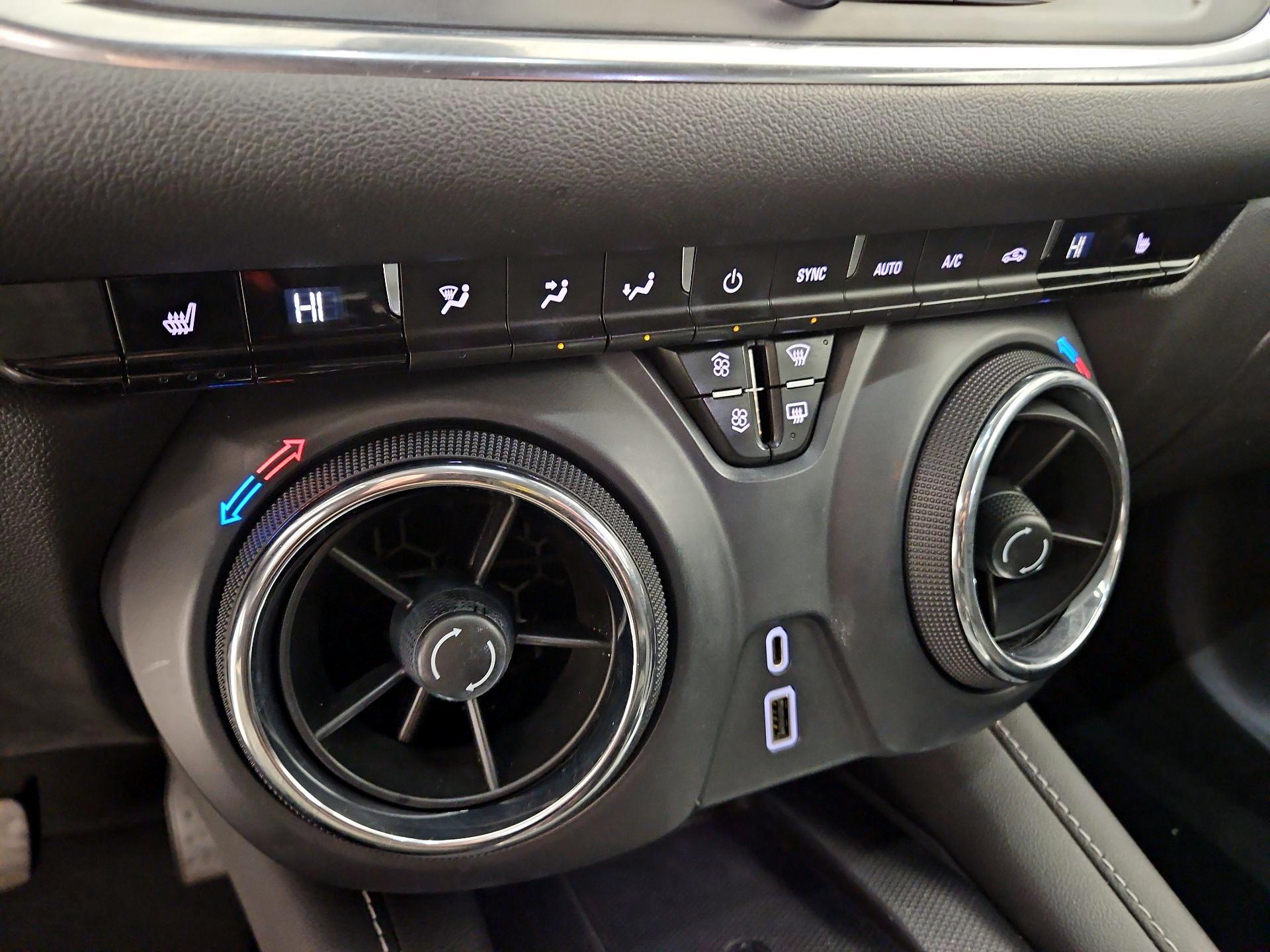 Thumbnail: 2023 Chevrolet Blazer - 16