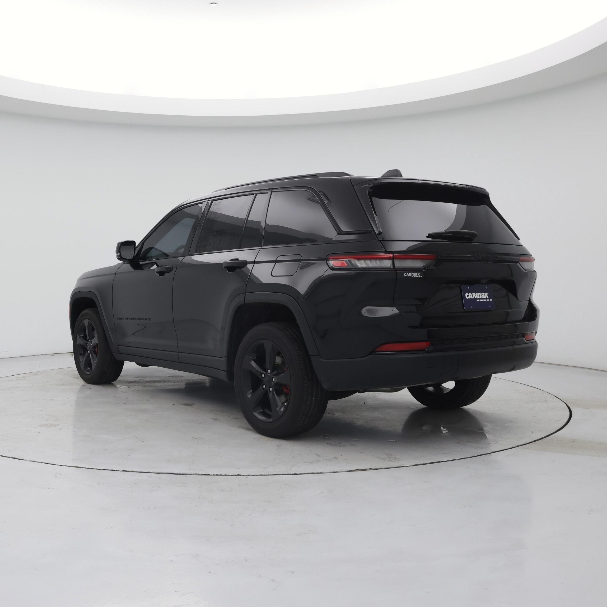 Thumbnail: 2023 Jeep Grand Cherokee - 2