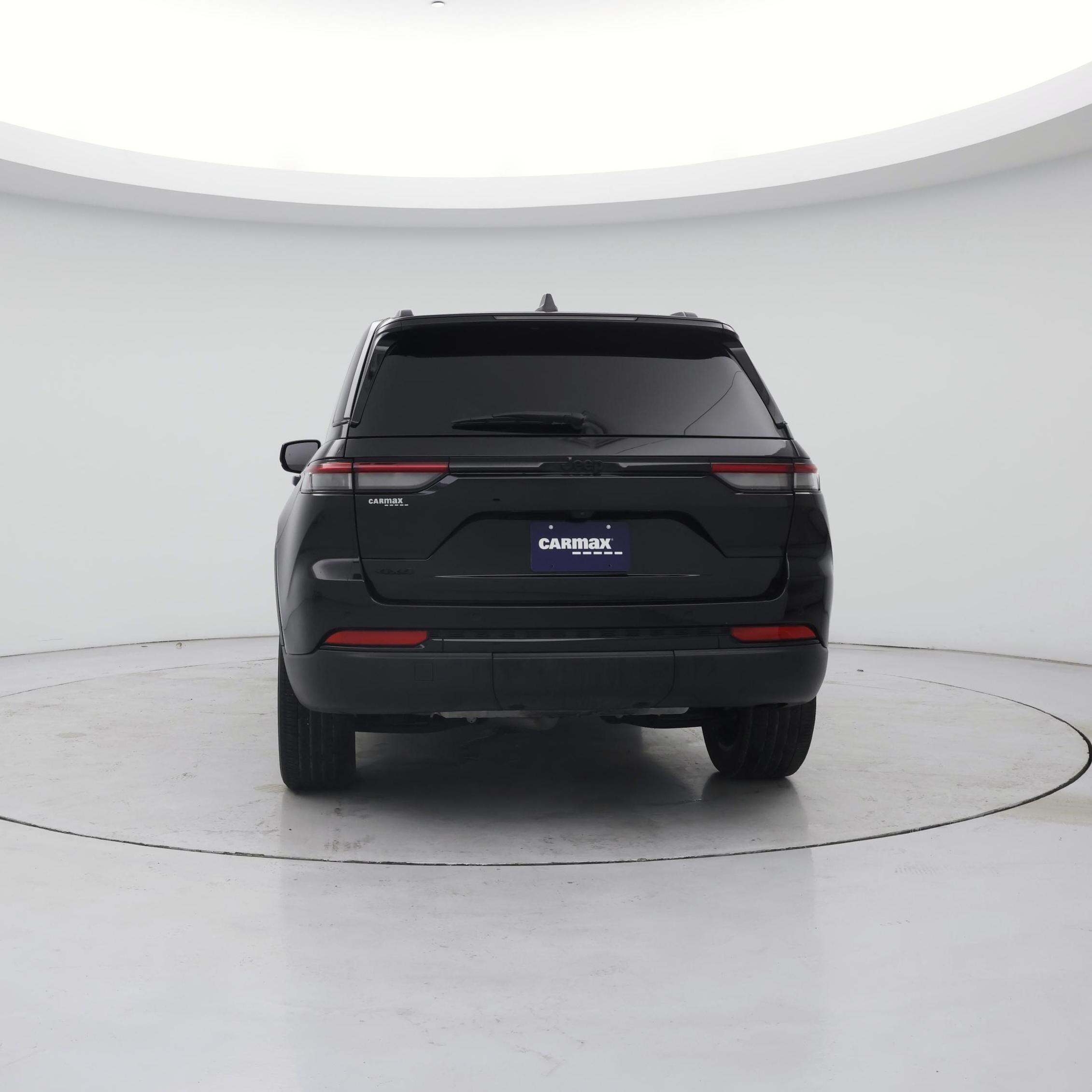 Thumbnail: 2023 Jeep Grand Cherokee - 6