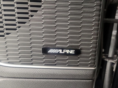 Premium Sound System Logo