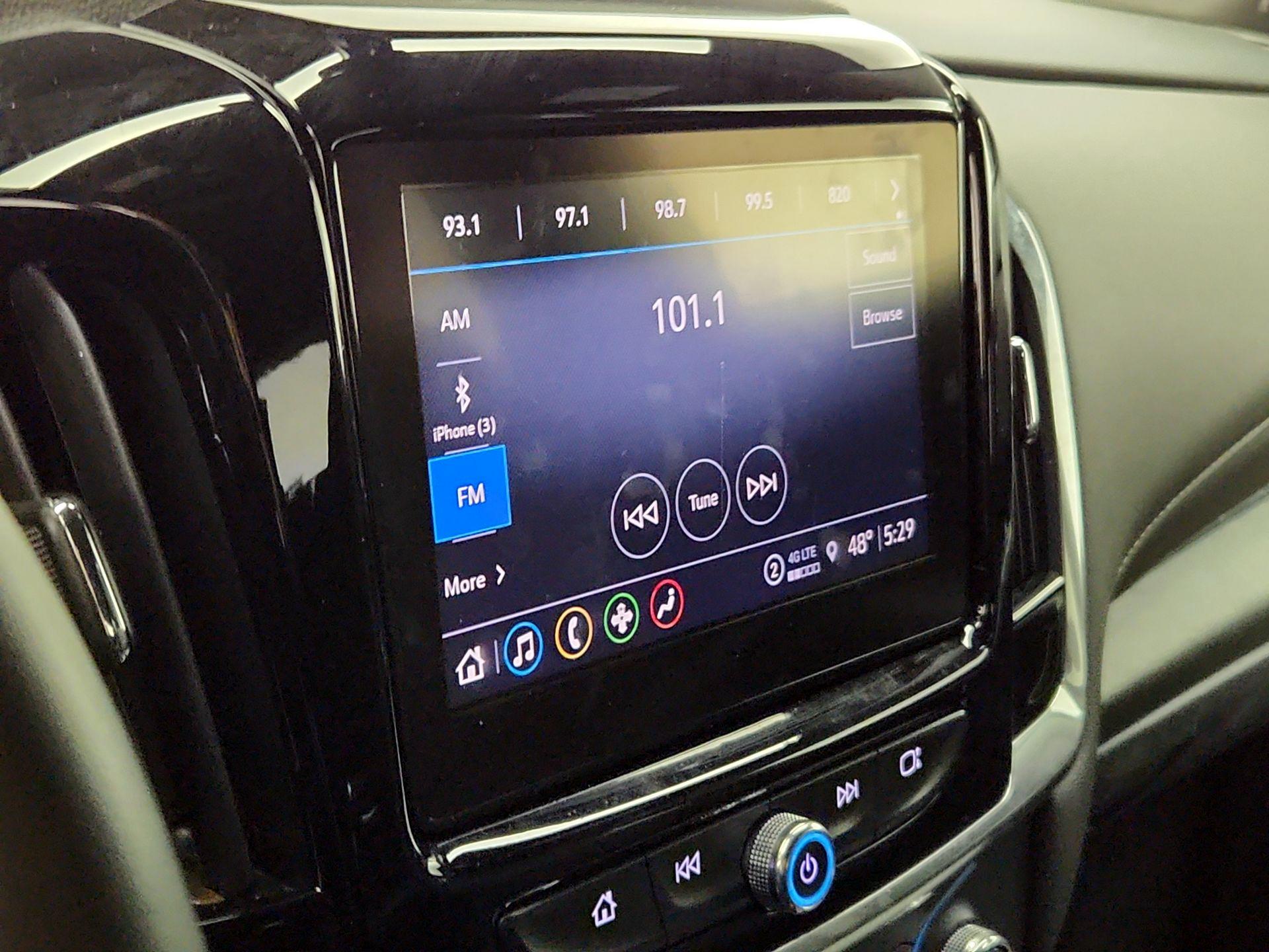 Thumbnail: 2023 Chevrolet Traverse - 14