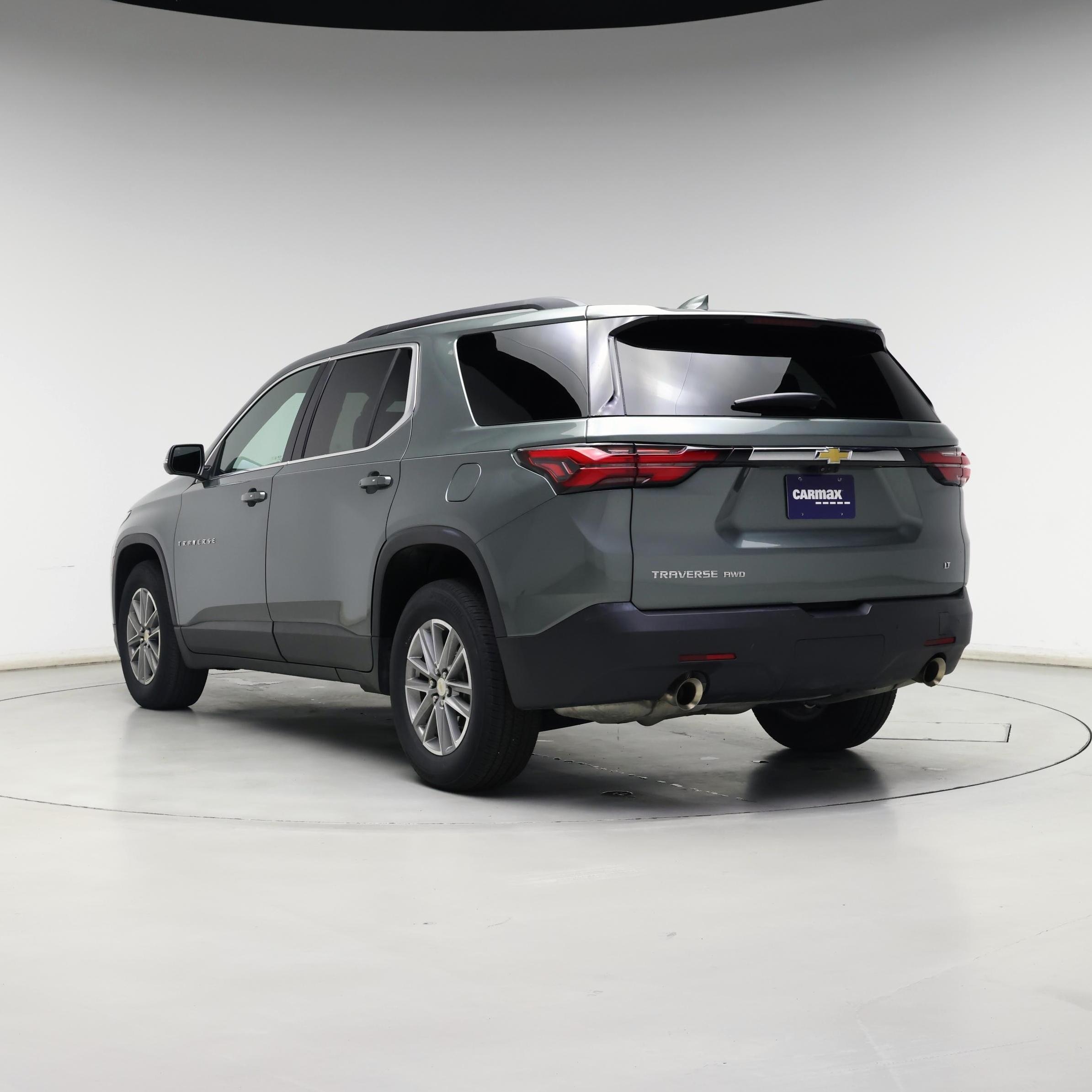 Thumbnail: 2023 Chevrolet Traverse - 2