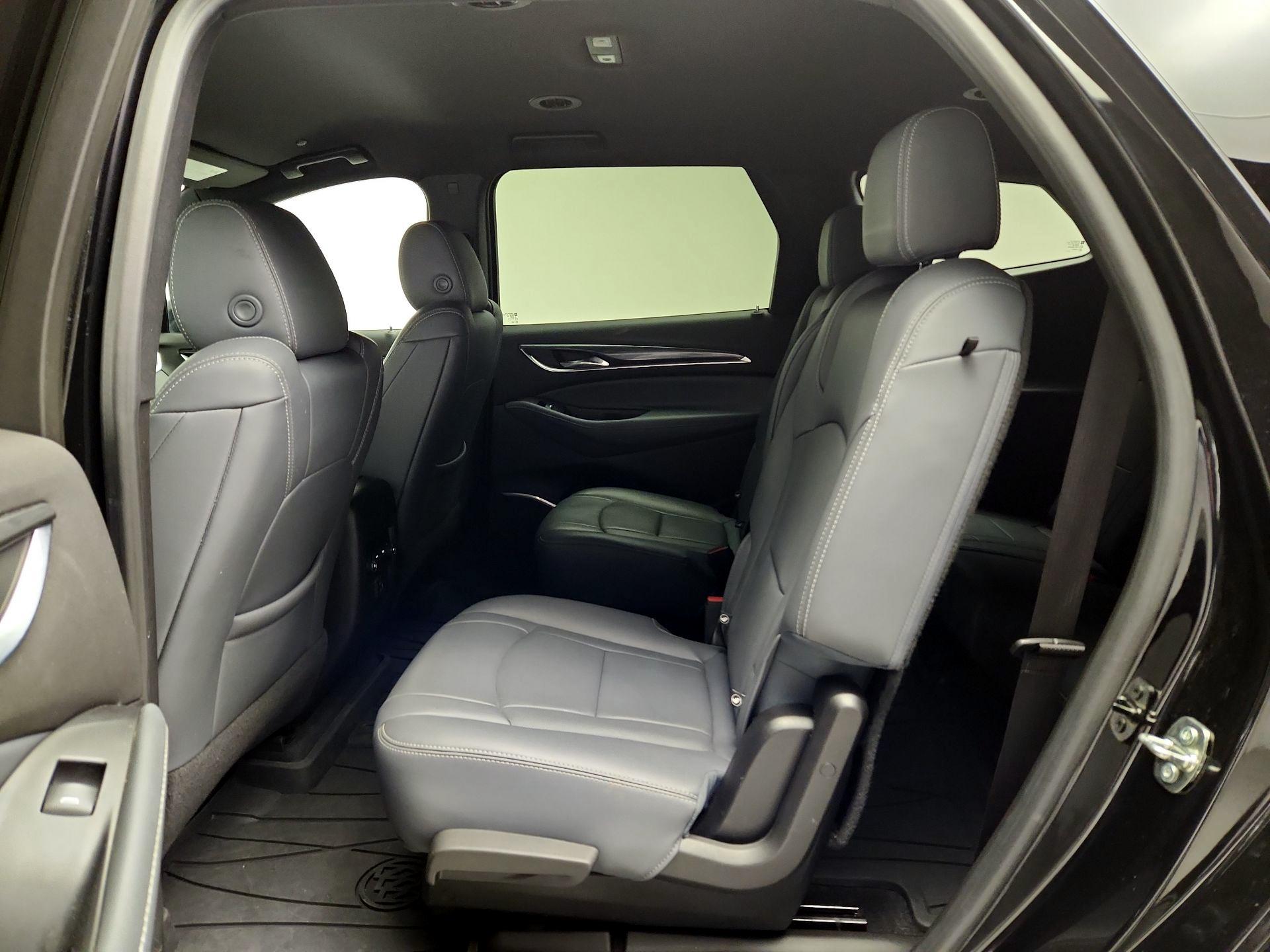Thumbnail: 2023 Buick Enclave - 18