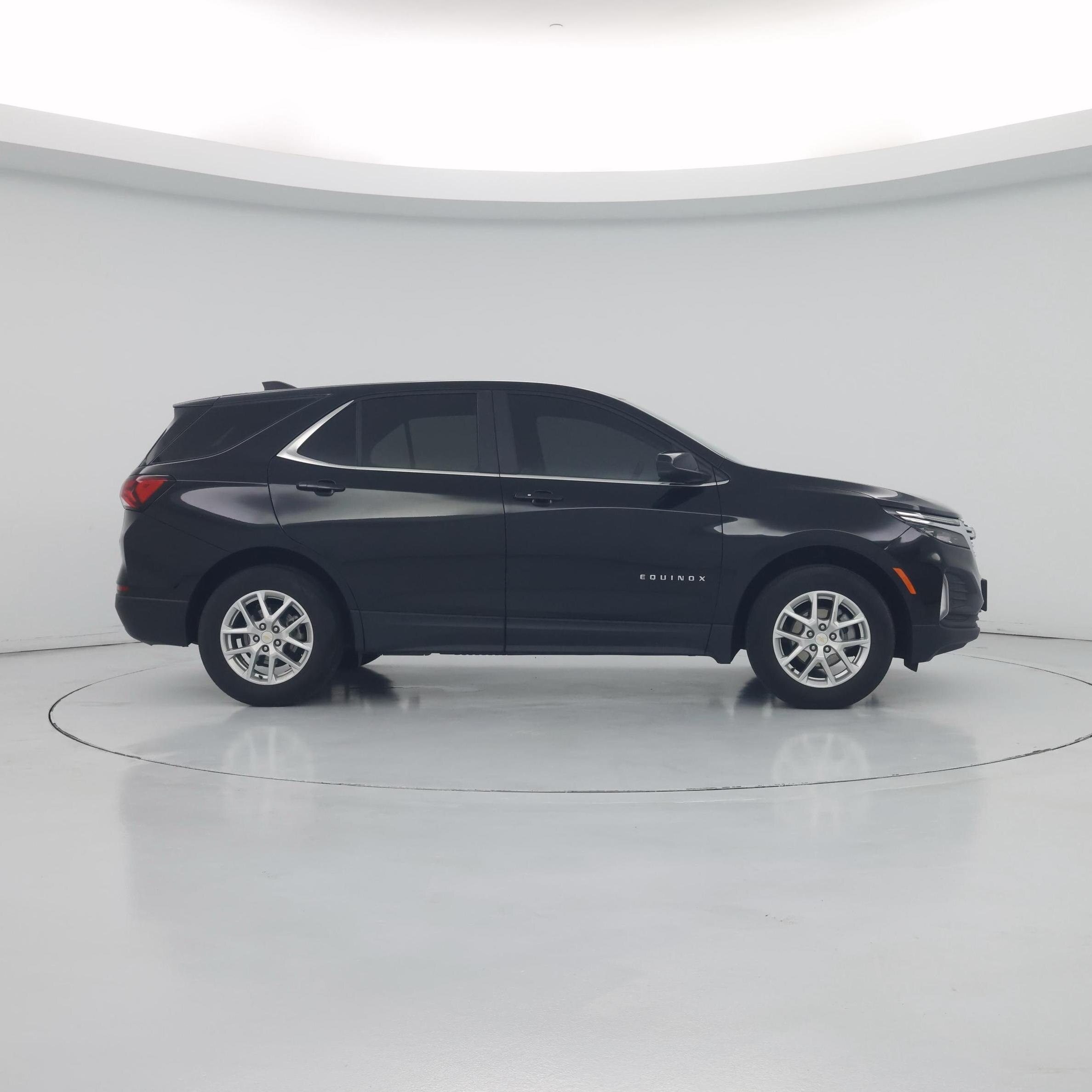 Thumbnail: 2023 Chevrolet Equinox - 7