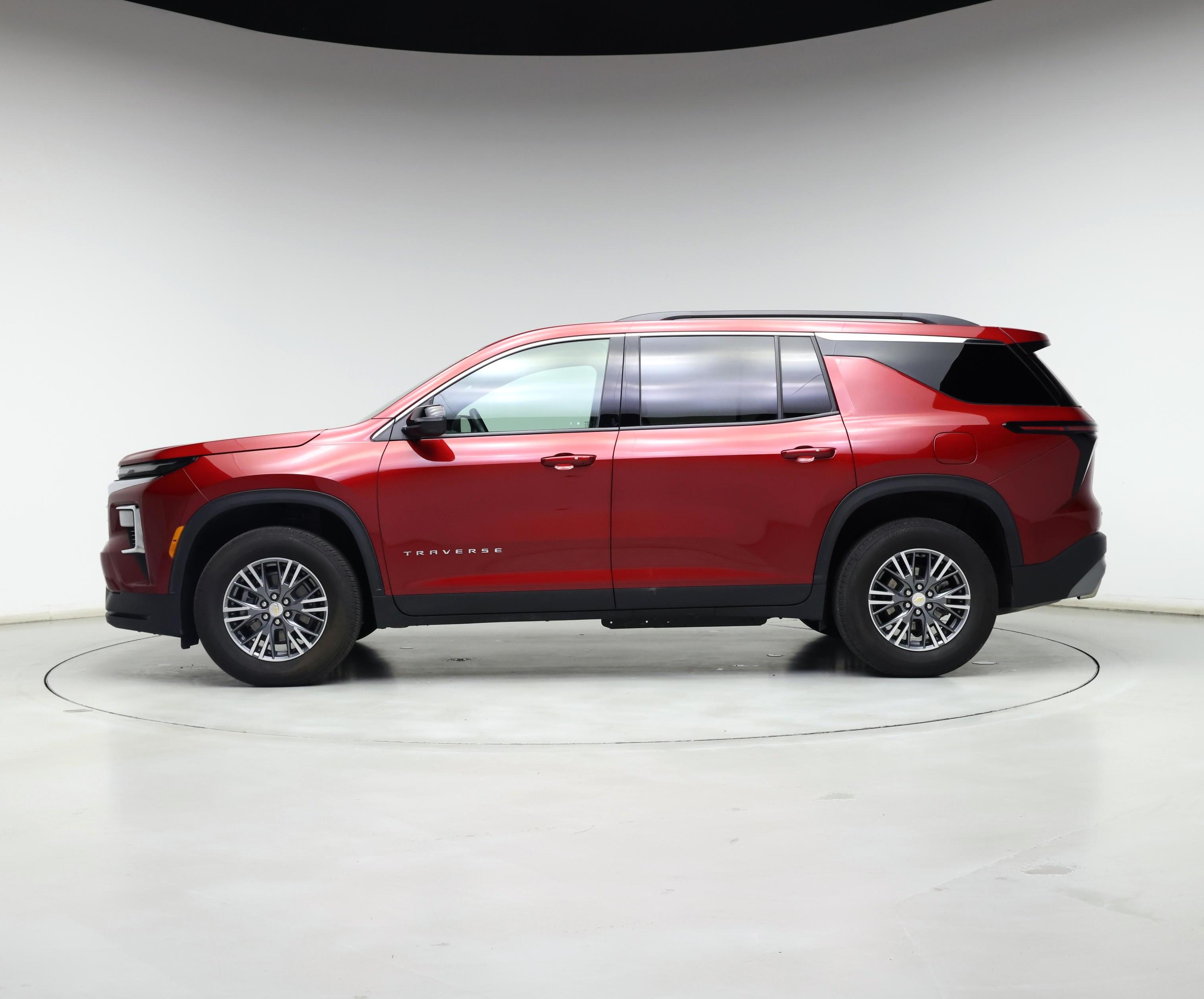 Thumbnail: 2025 Chevrolet Traverse - 3