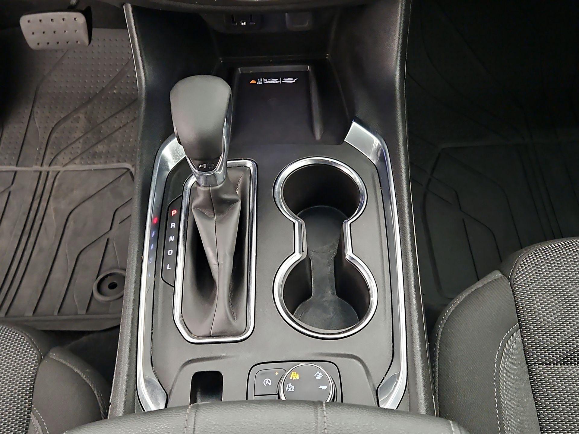 Thumbnail: 2023 Chevrolet Traverse - 17