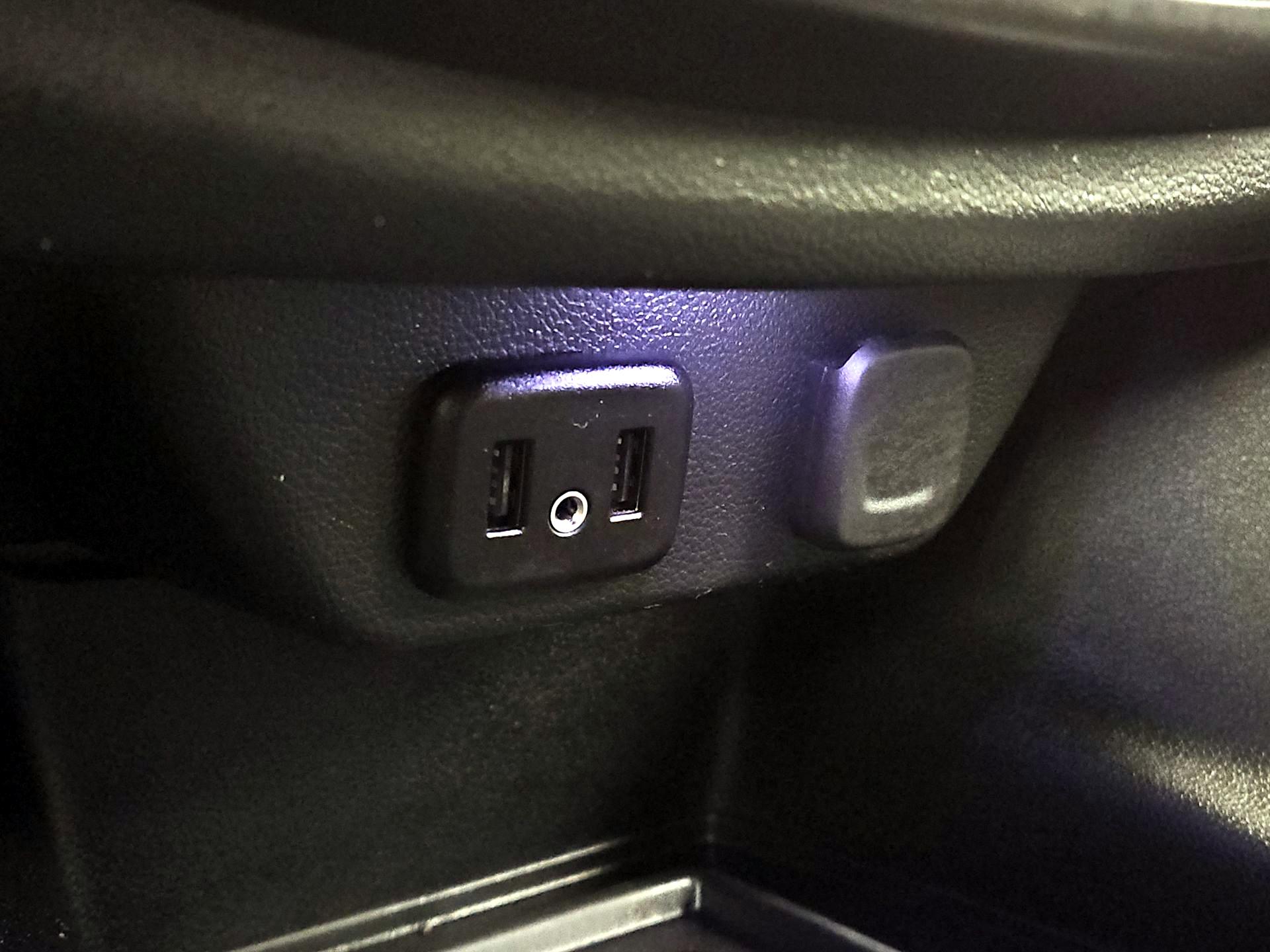 Thumbnail: 2023 Chevrolet Traverse - 18