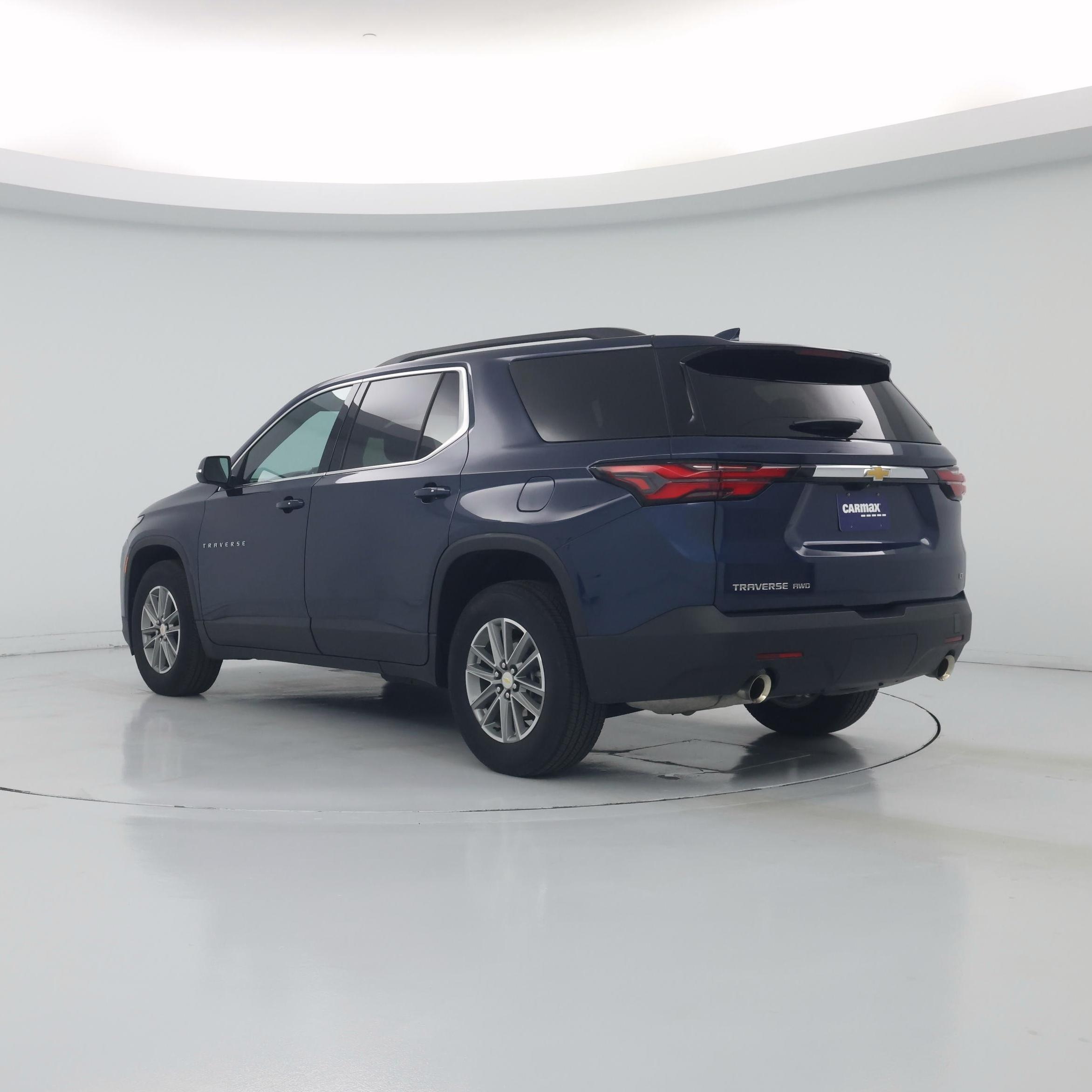 Thumbnail: 2023 Chevrolet Traverse - 2