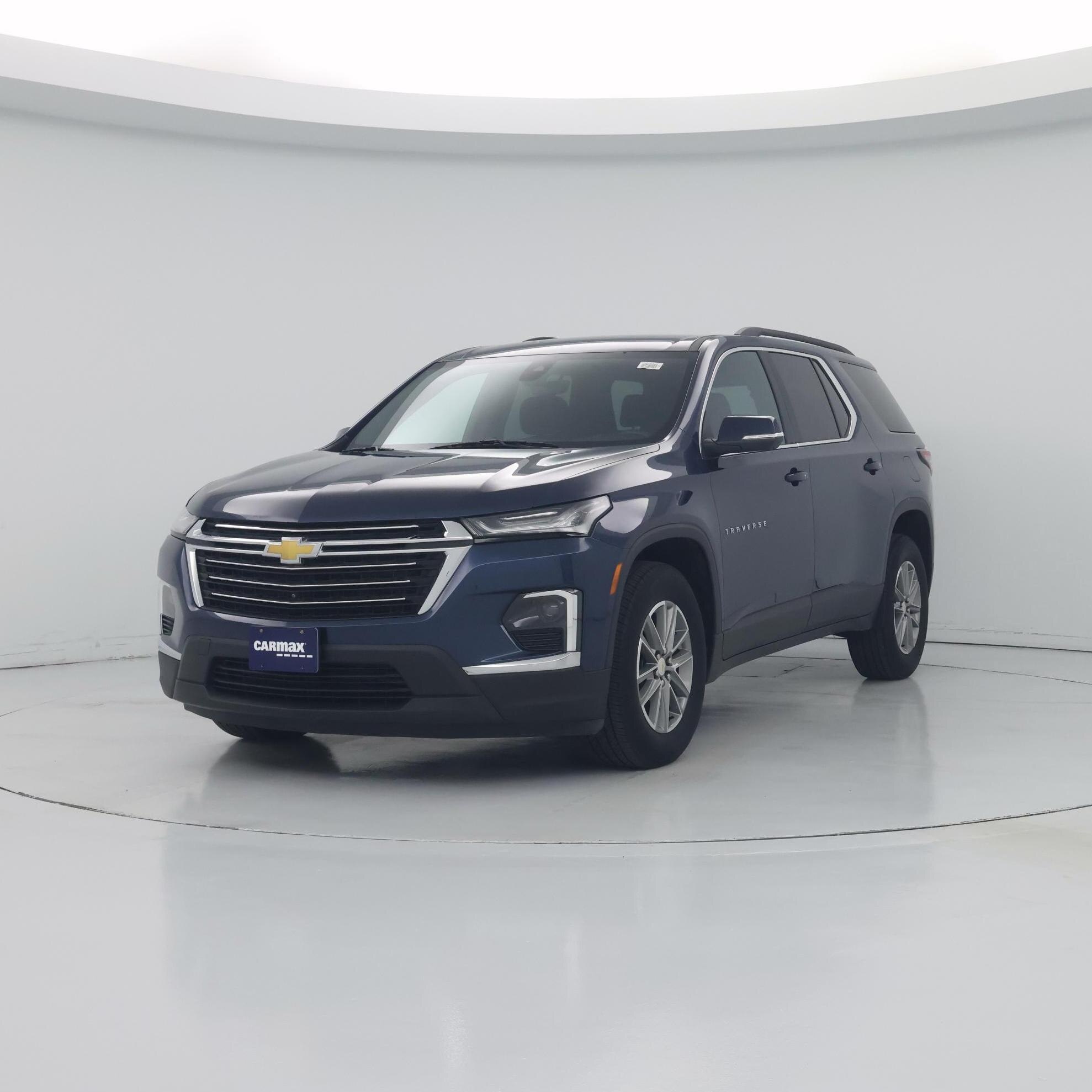 Thumbnail: 2023 Chevrolet Traverse - 4