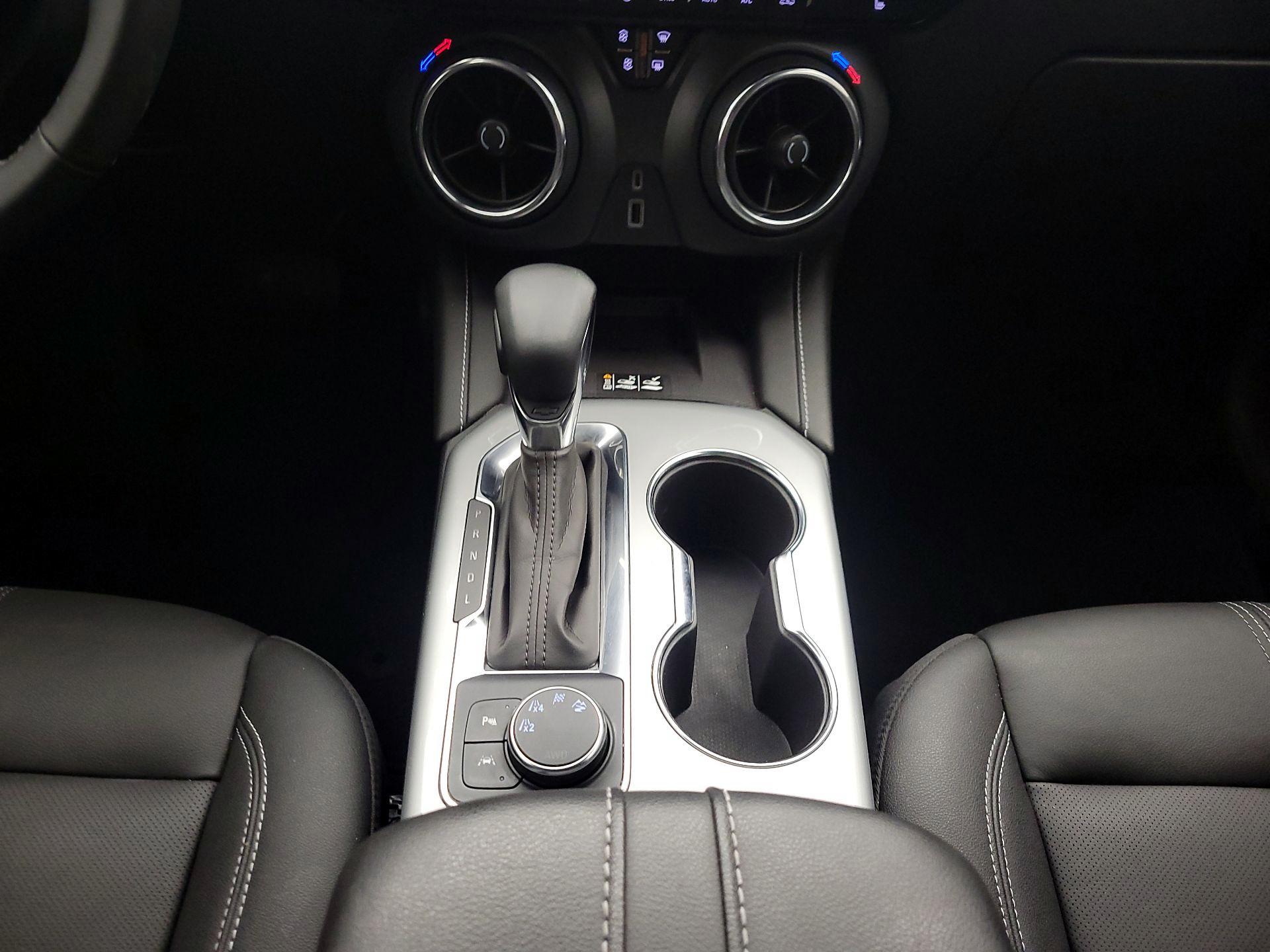 Thumbnail: 2024 Chevrolet Blazer - 17