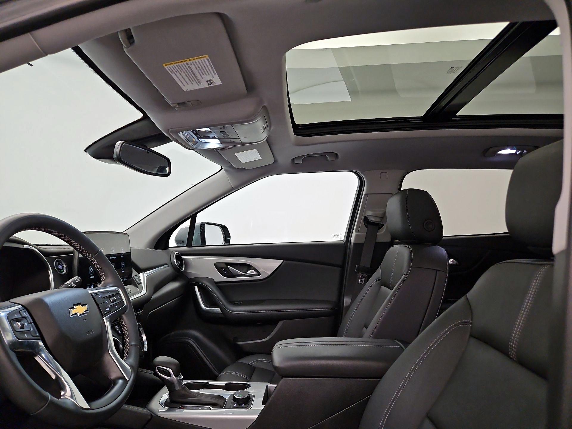 Thumbnail: 2024 Chevrolet Blazer - 19