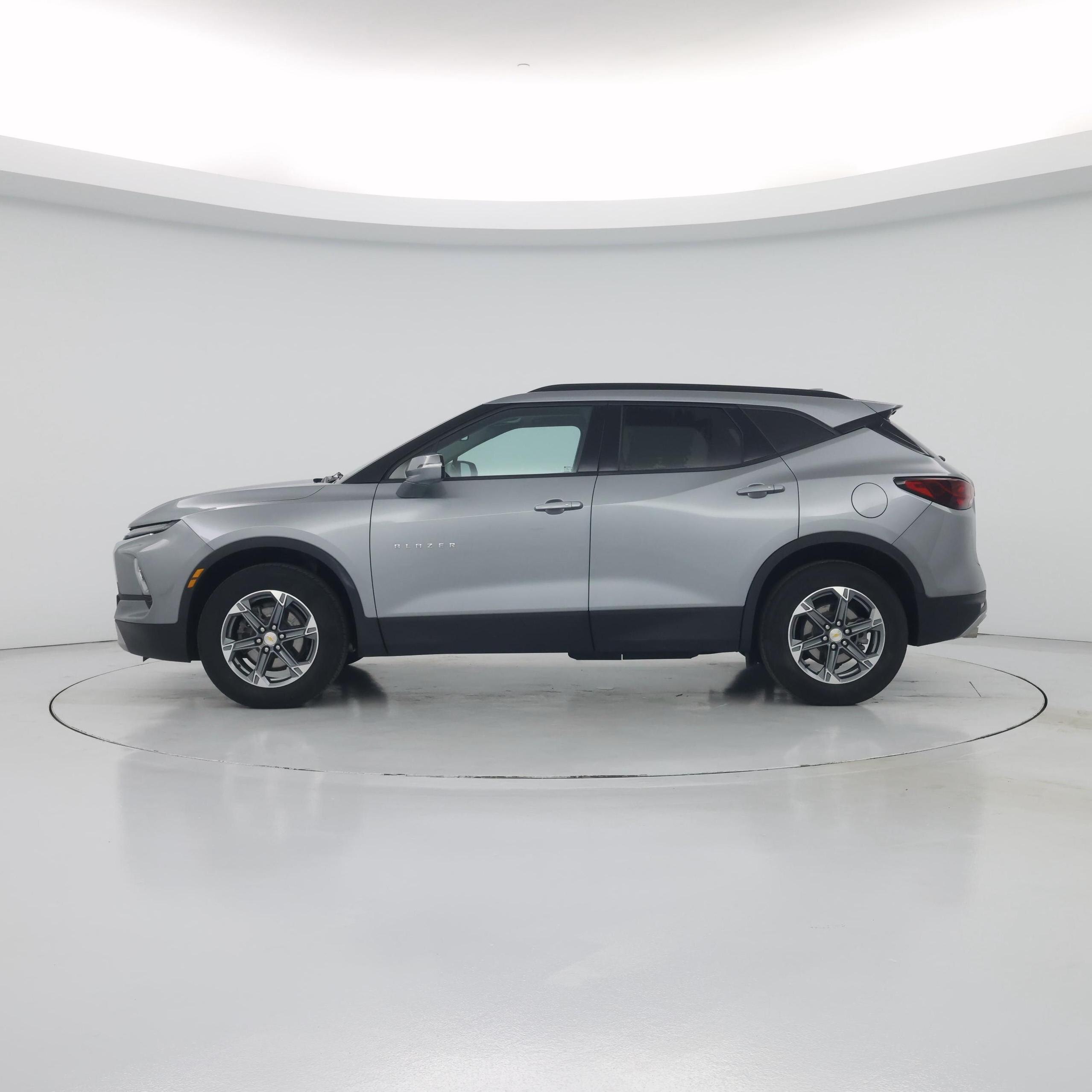 Thumbnail: 2024 Chevrolet Blazer - 3