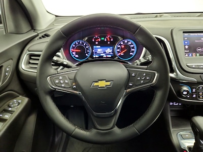 Steering Wheel & Instrument Cluster (On)