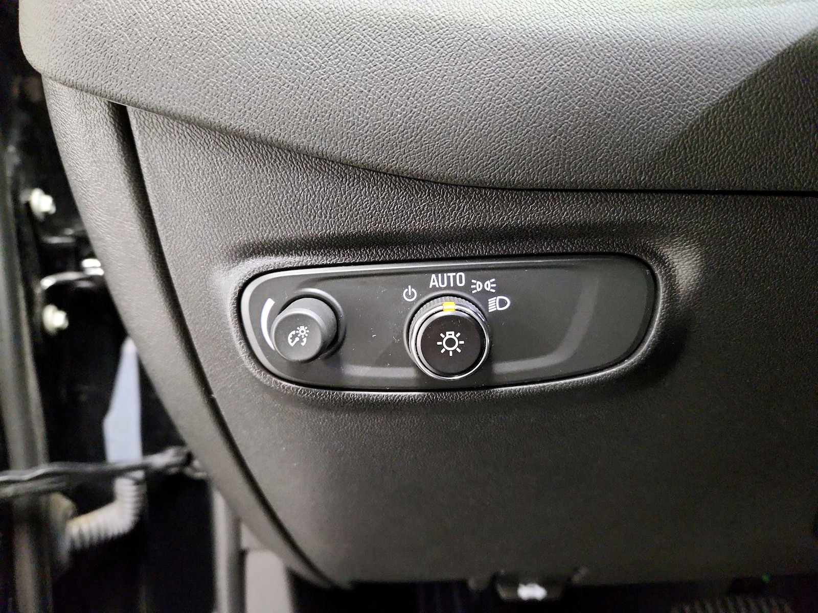 2024 Chevrolet Equinox LT - Photo 14