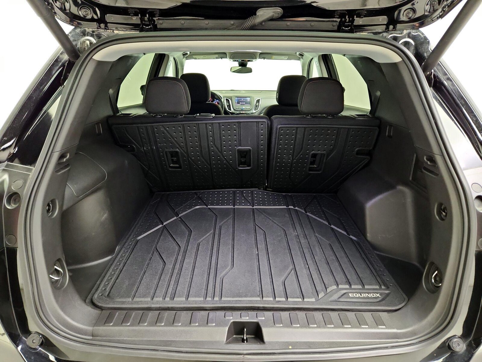 2024 Chevrolet Equinox LT - Photo 21