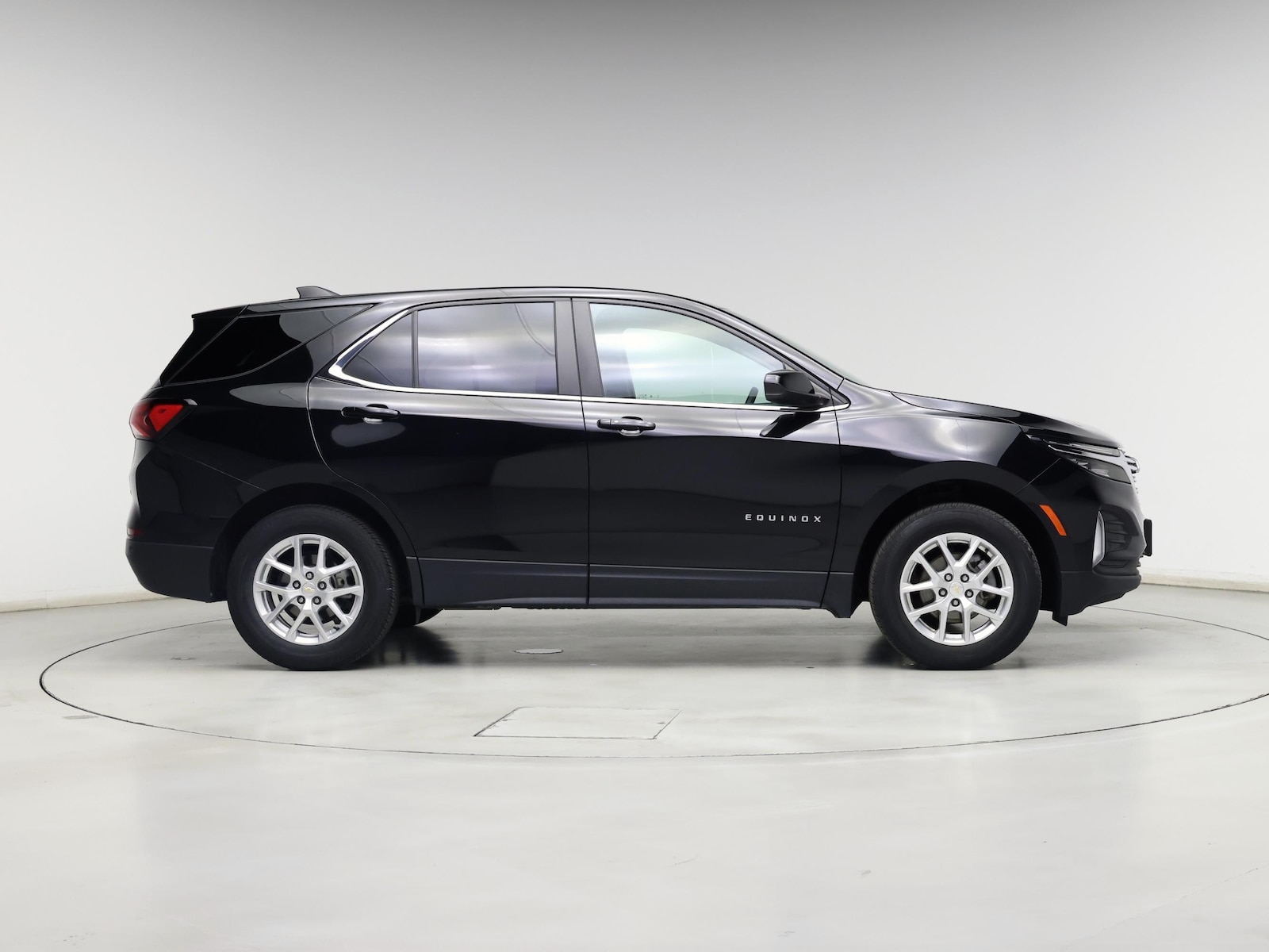 2024 Chevrolet Equinox LT - Photo 8