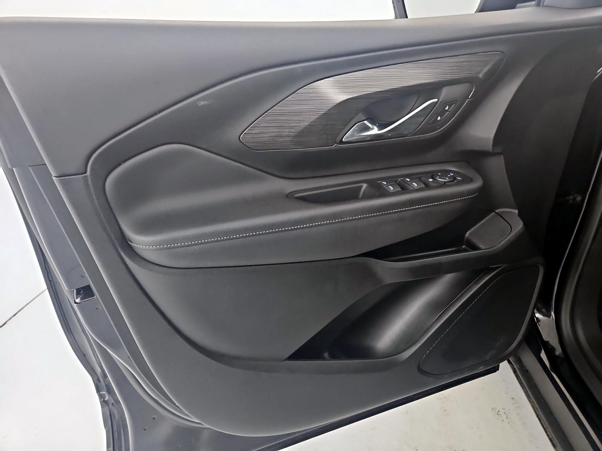 Thumbnail: 2023 GMC Terrain - 12