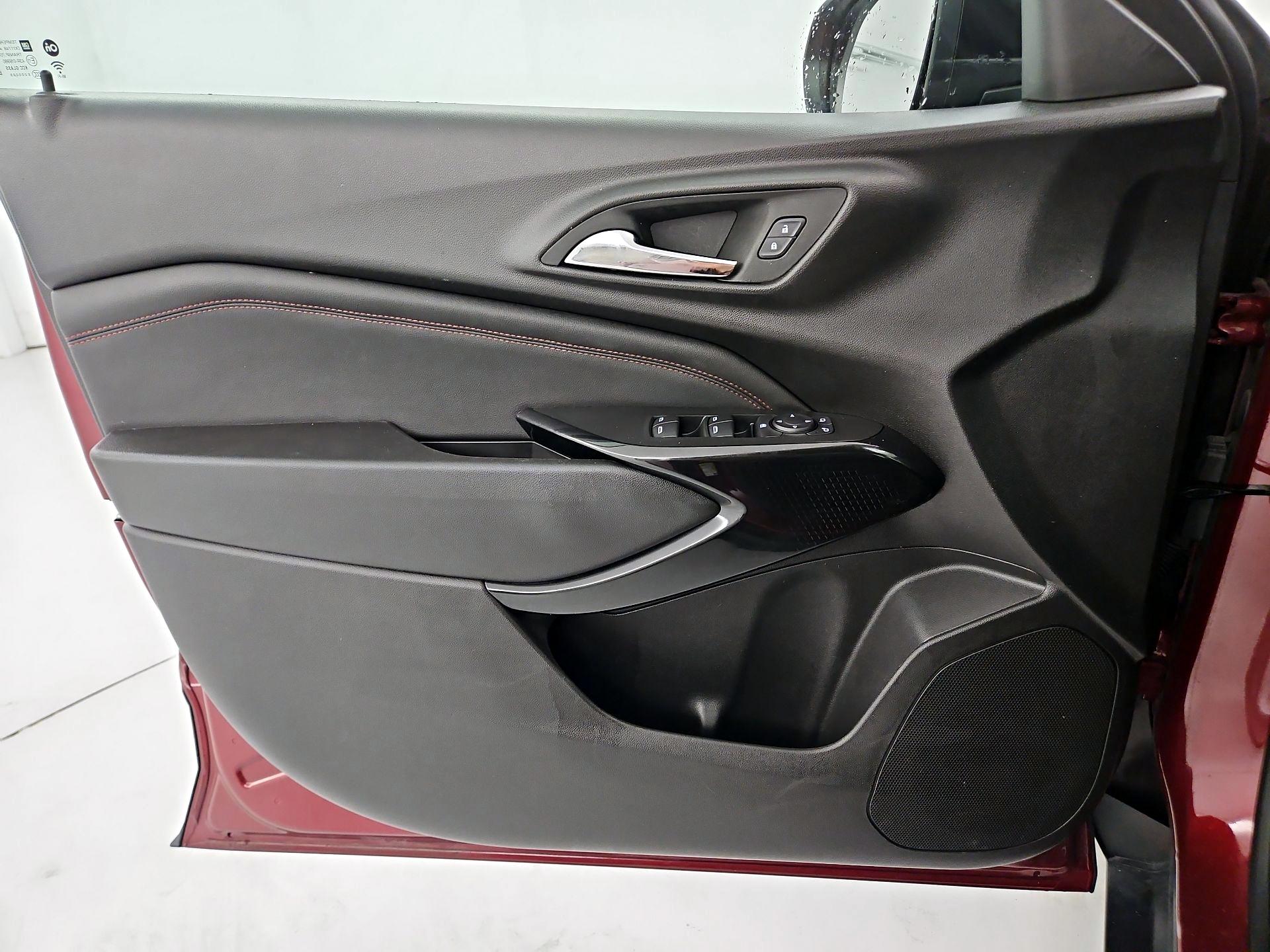 Thumbnail: 2024 Chevrolet Trax - 12