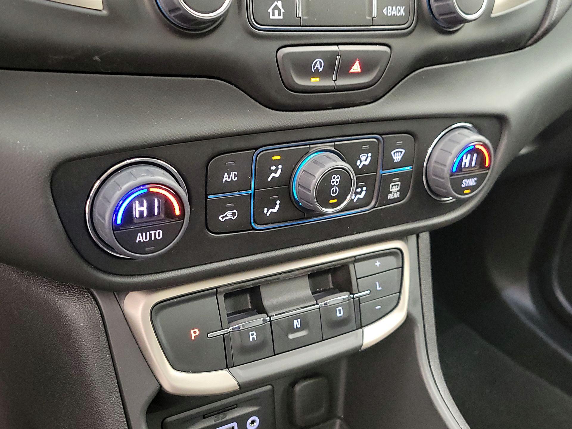 Thumbnail: 2023 GMC Terrain - 16