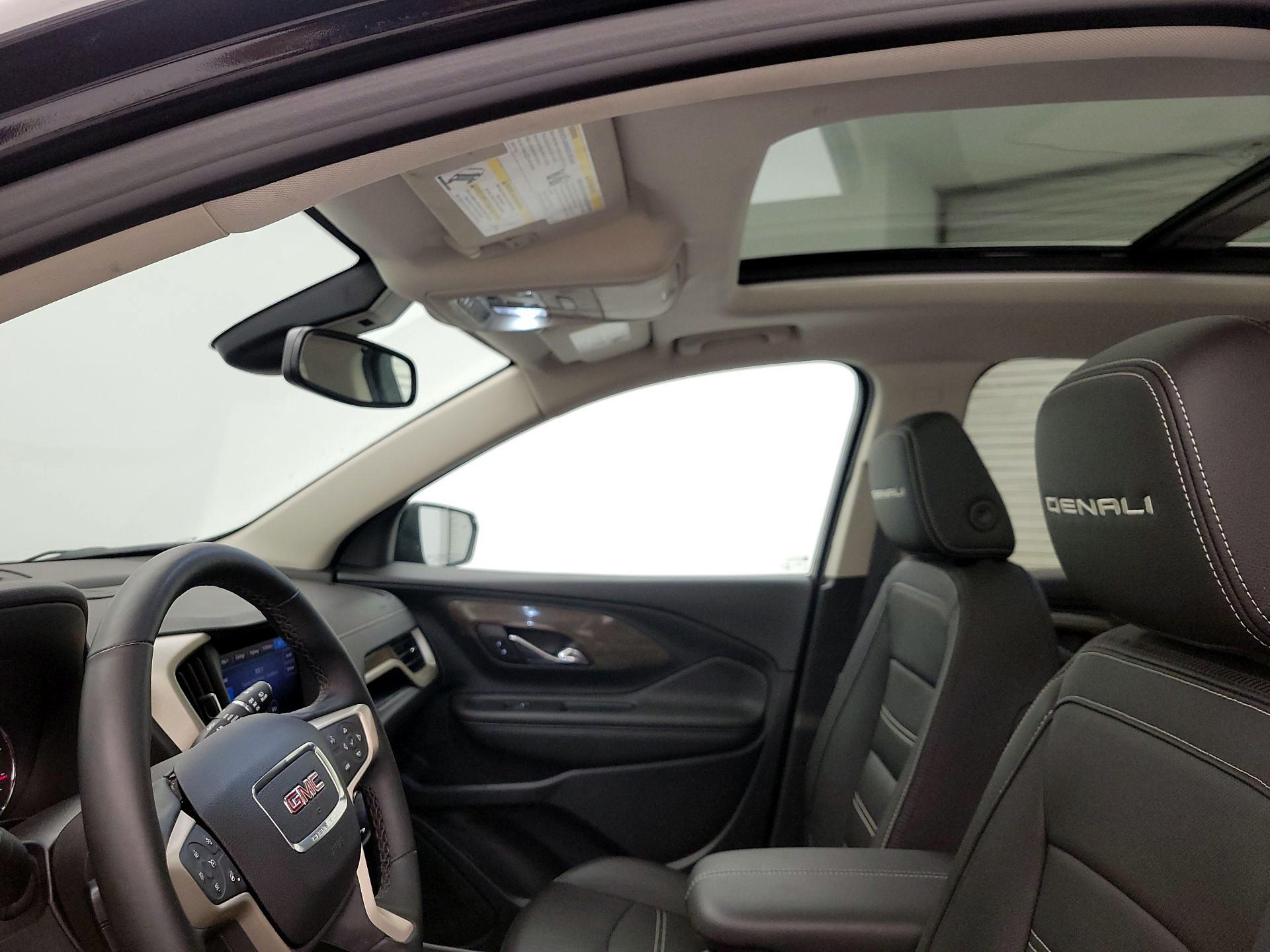 Thumbnail: 2023 GMC Terrain - 19